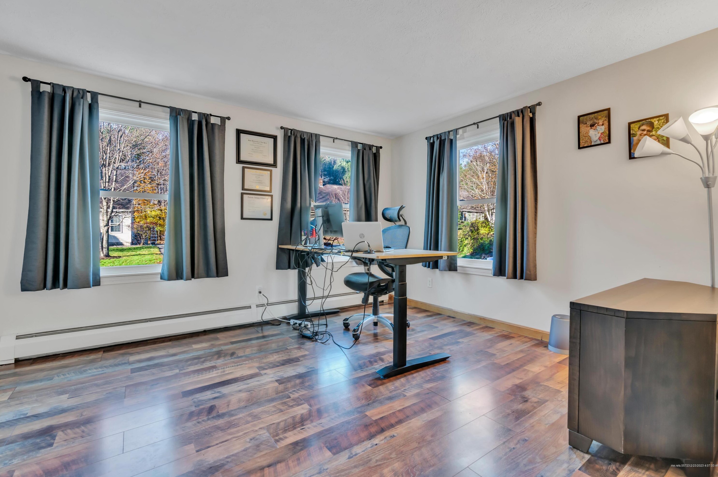 10 Wintergreen Dr, Gorham ME  04038-1531 exterior