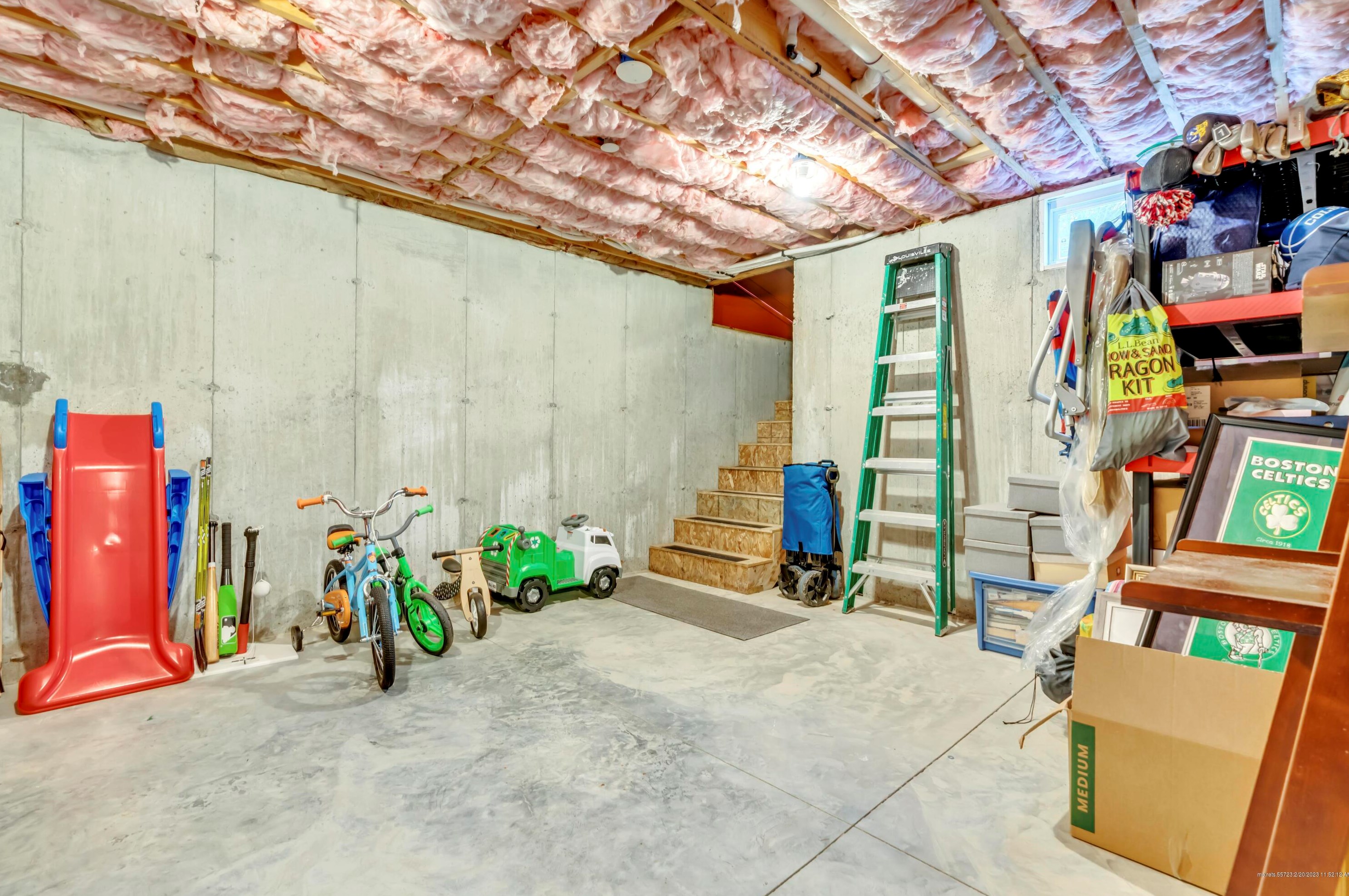 11 Christy Rd, Portland ME  04103-2807 exterior