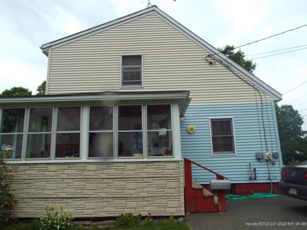 91 Lincoln St, Sebec ME  04426-1329 exterior