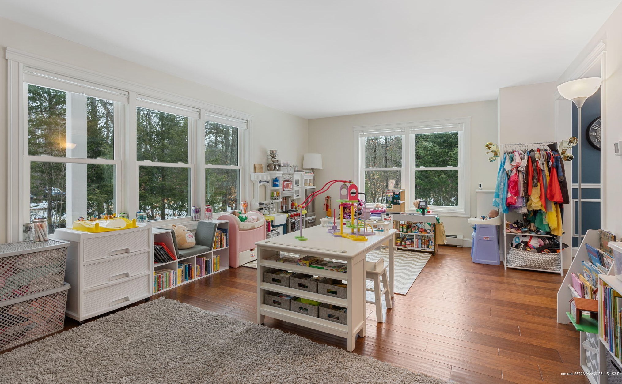 12 Gloria St, Gorham ME  04038-2219 exterior