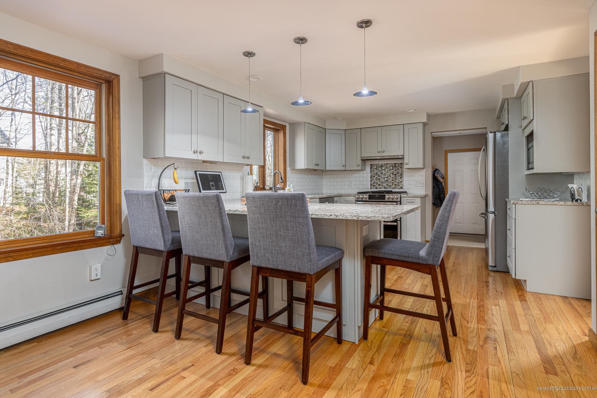 19 Plymouth Dr, Saco ME  04072-1735 exterior