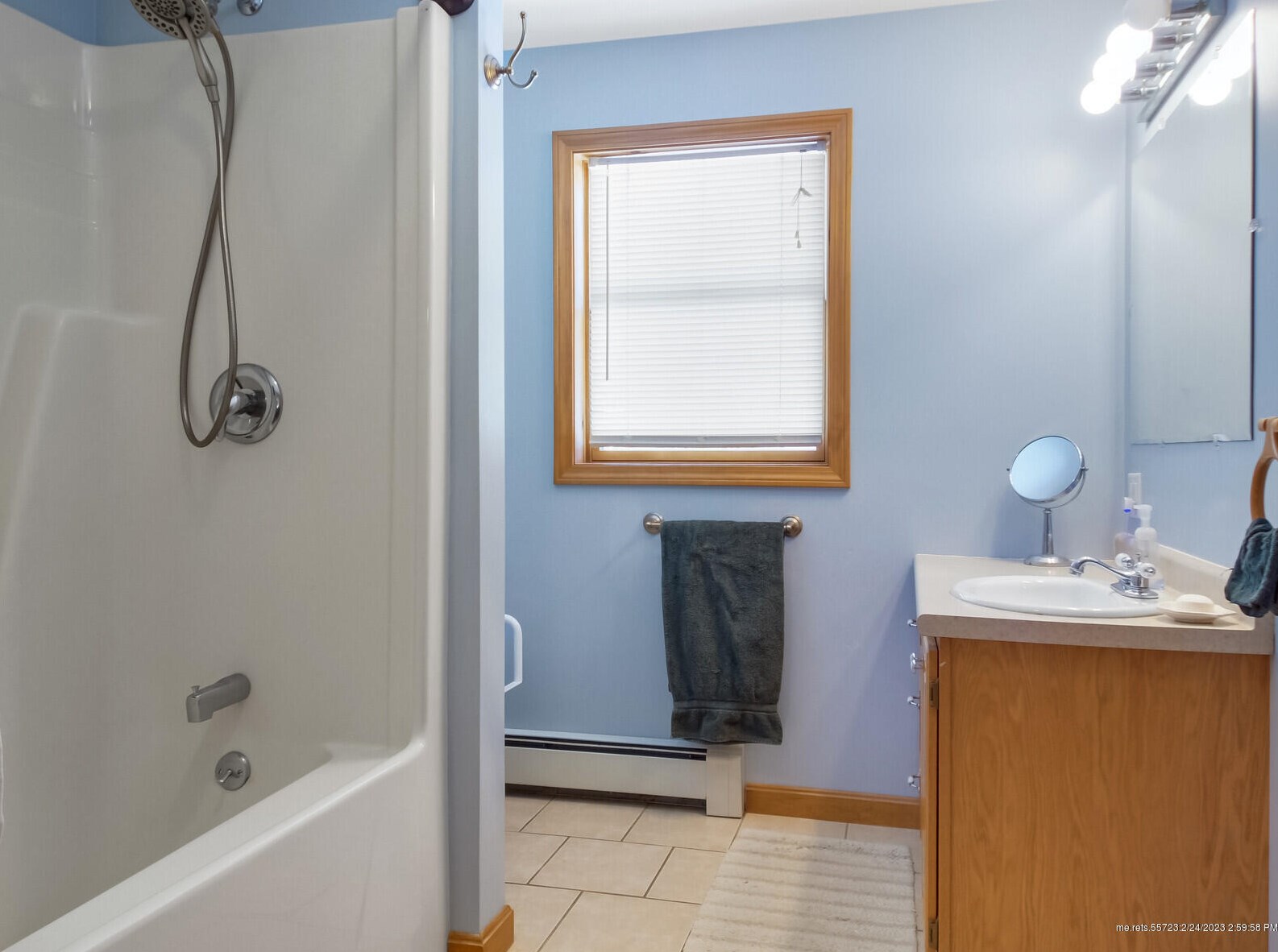 2 Whisperwood Dr, Waterville ME  04901-0822 exterior