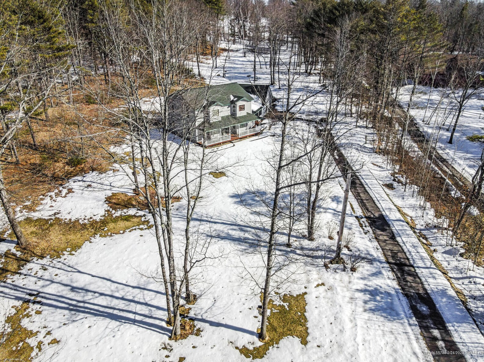 2 Whisperwood Dr, Waterville ME  04901-0822 exterior