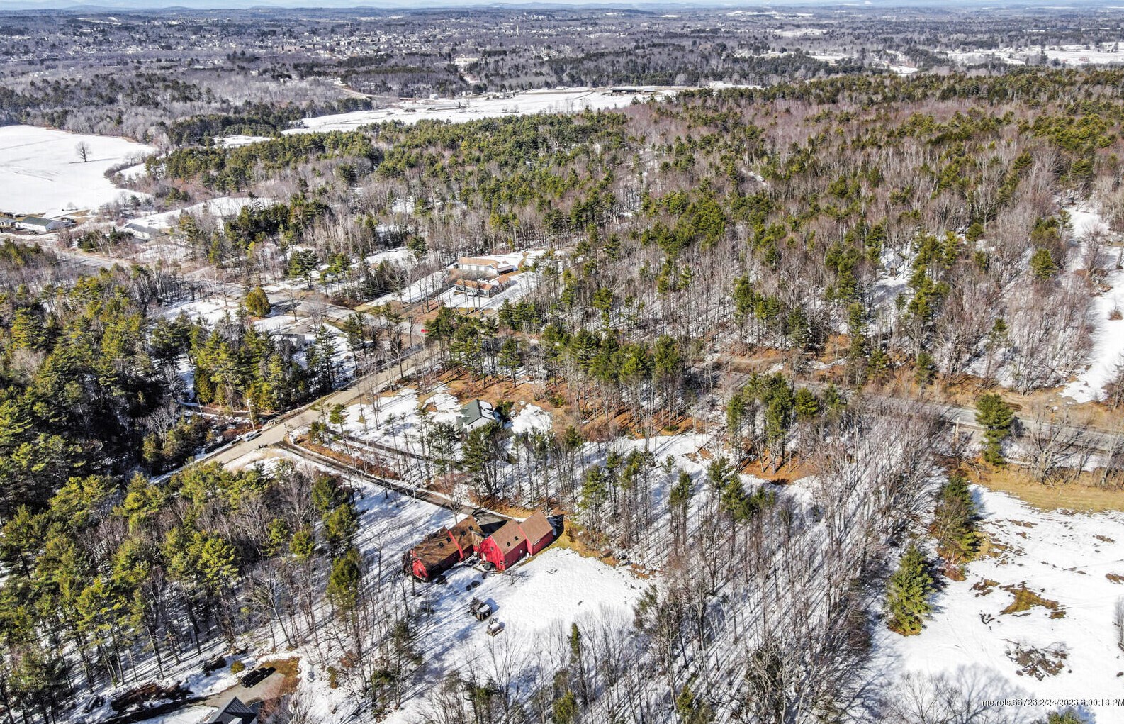 2 Whisperwood Dr, Waterville ME  04901-0822 exterior