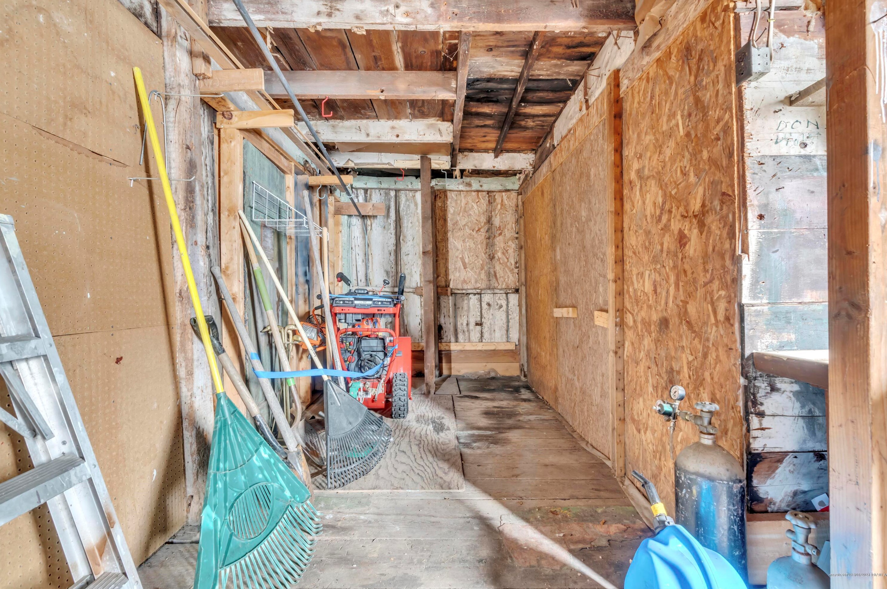 10 James St, Saco ME  04072-2912 exterior