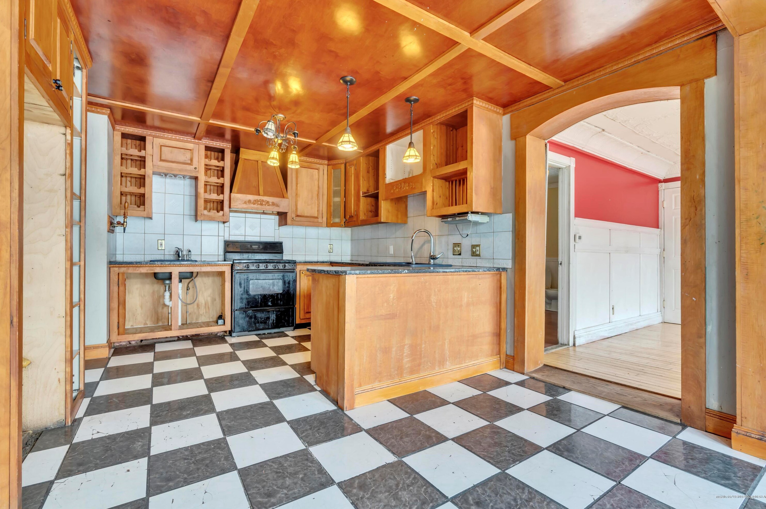 10 James St, Saco ME  04072-2912 exterior