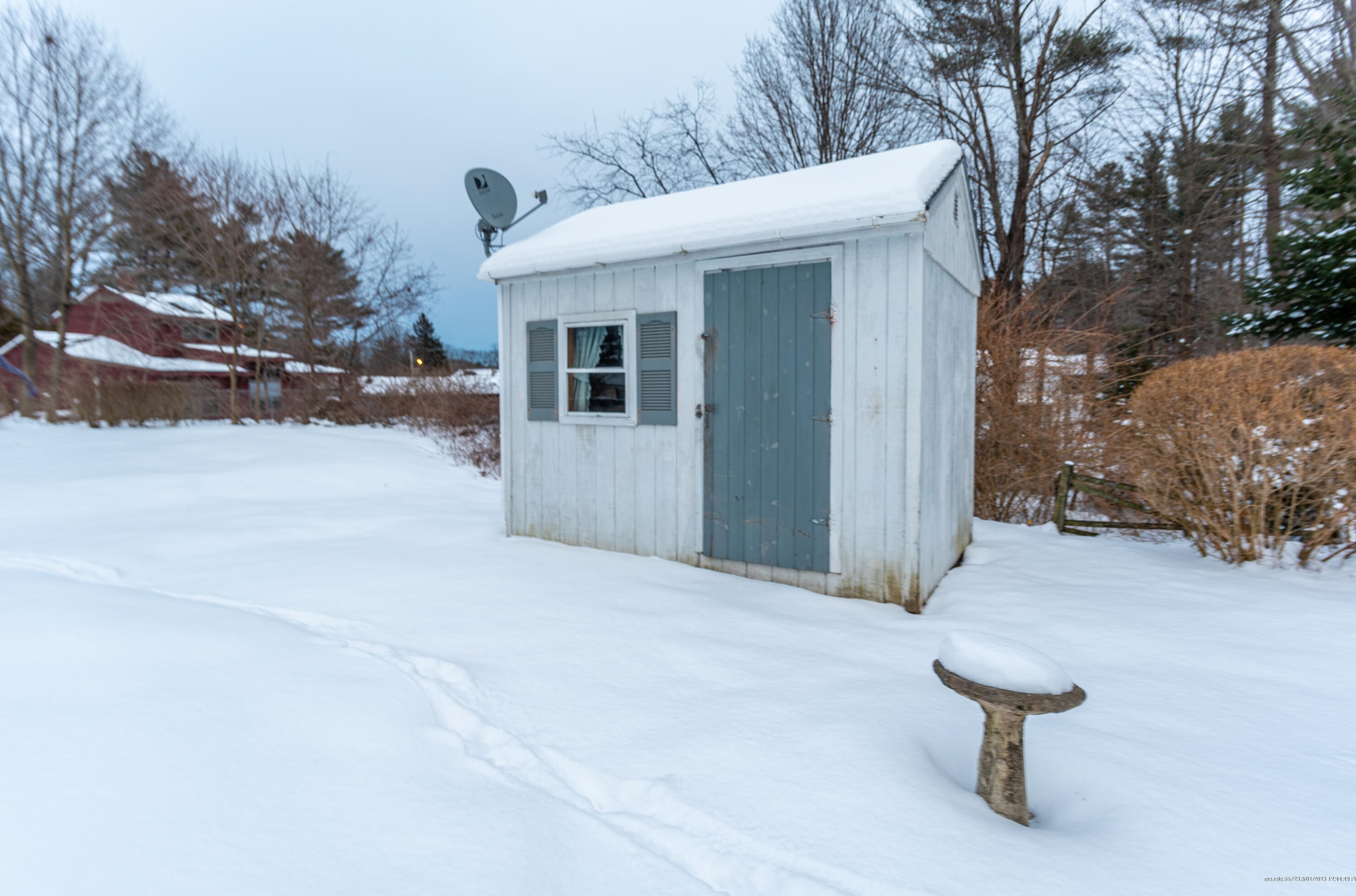 34 Dakota St, Portland ME  04103-3807 exterior