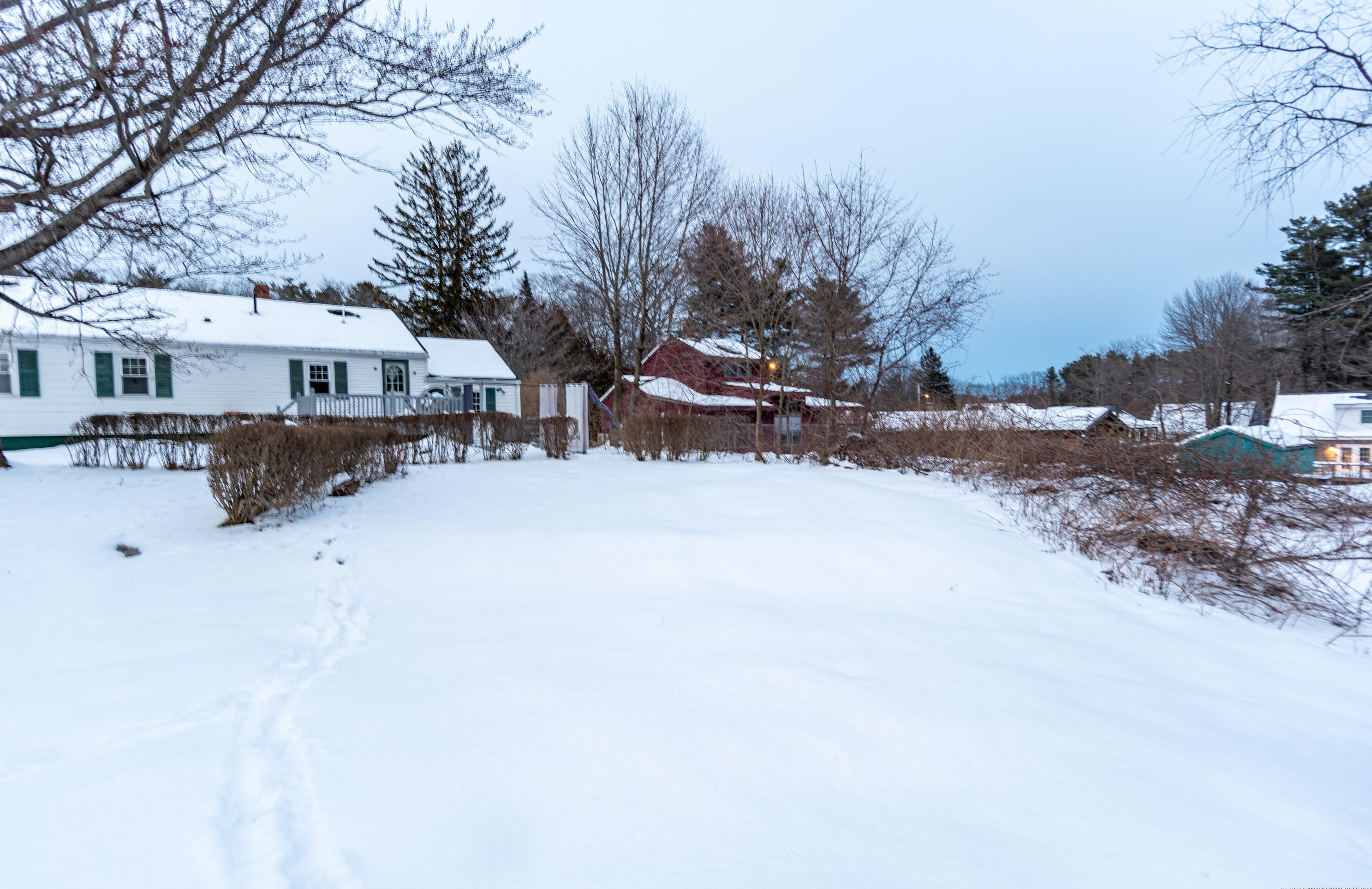 34 Dakota St, Portland ME  04103-3807 exterior