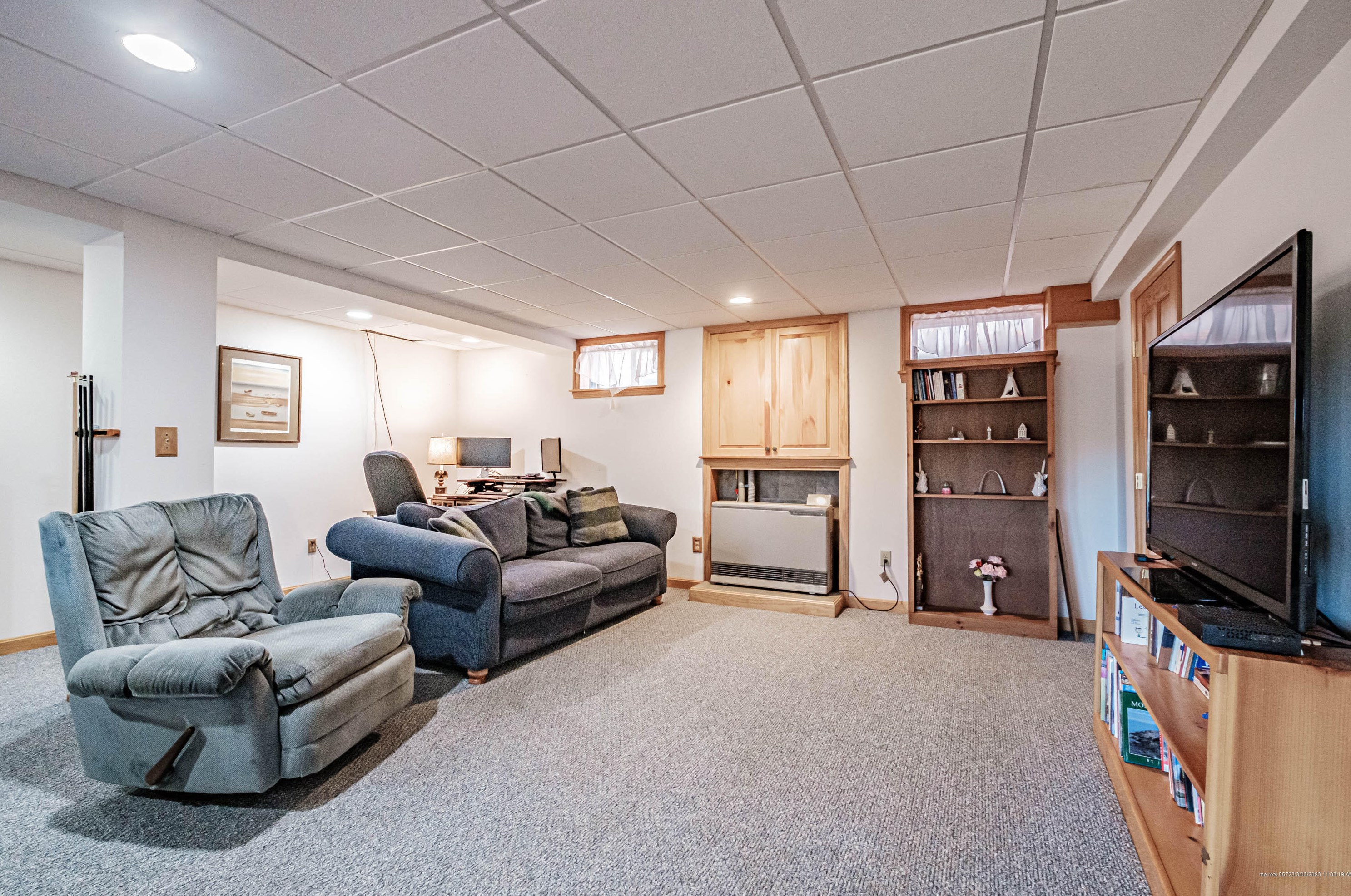 12 Island Dr, Windham ME  04062-5479 exterior