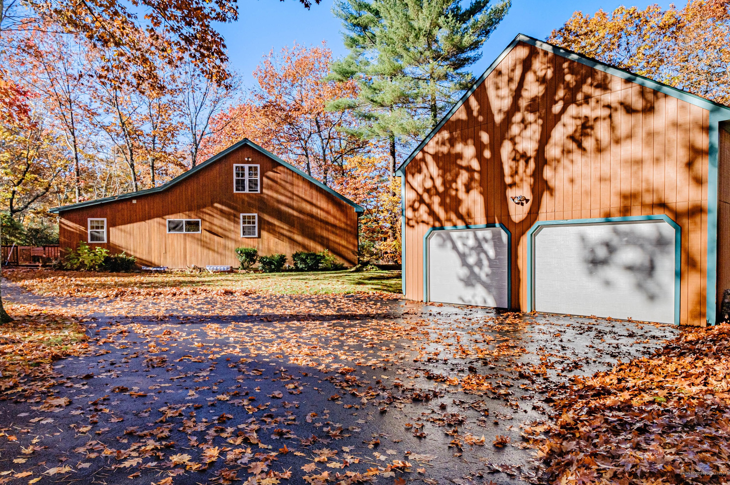 12 Island Dr, Windham ME  04062-5479 exterior