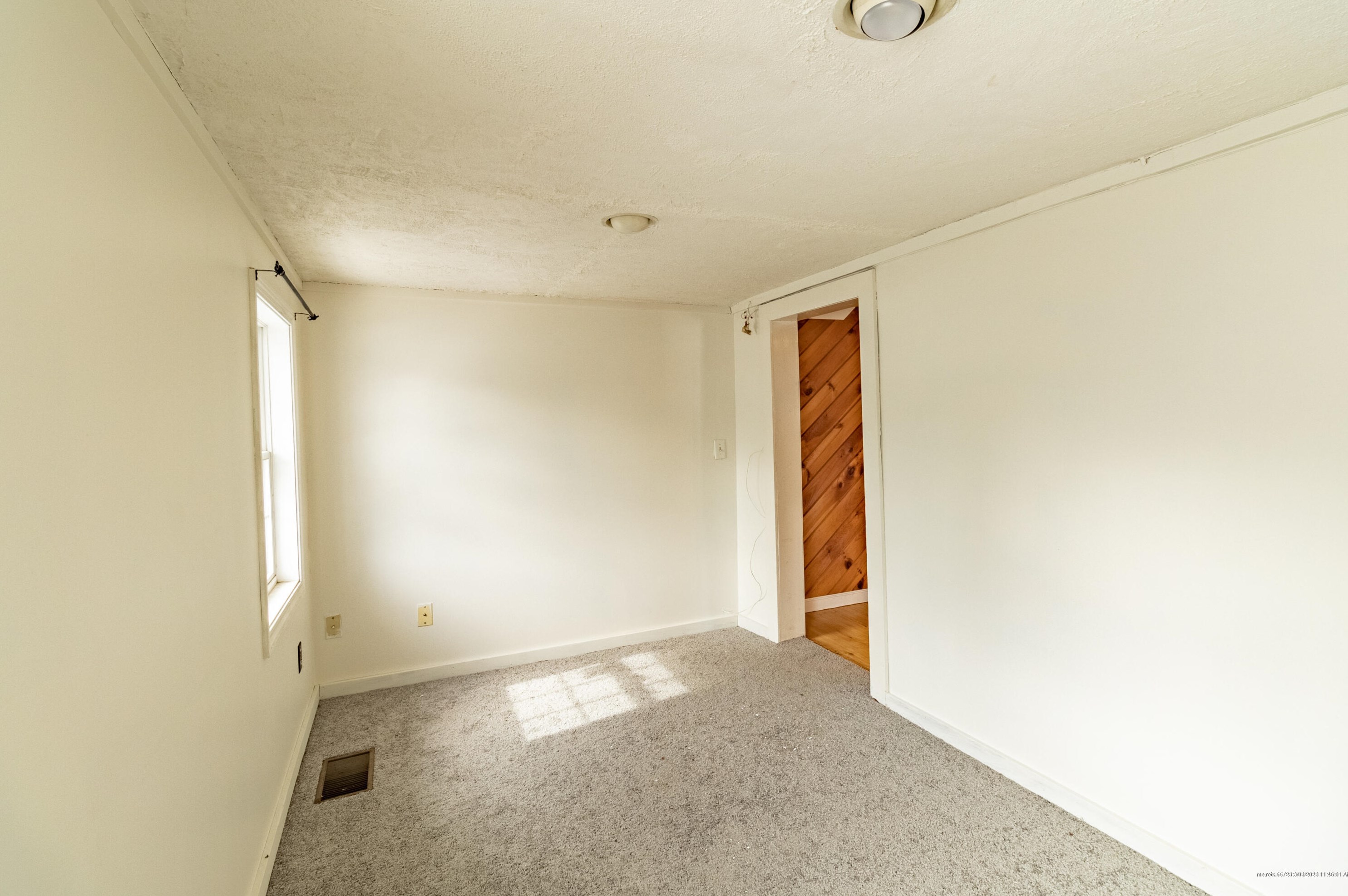 129 High St, Rome ME  04963-4155 exterior