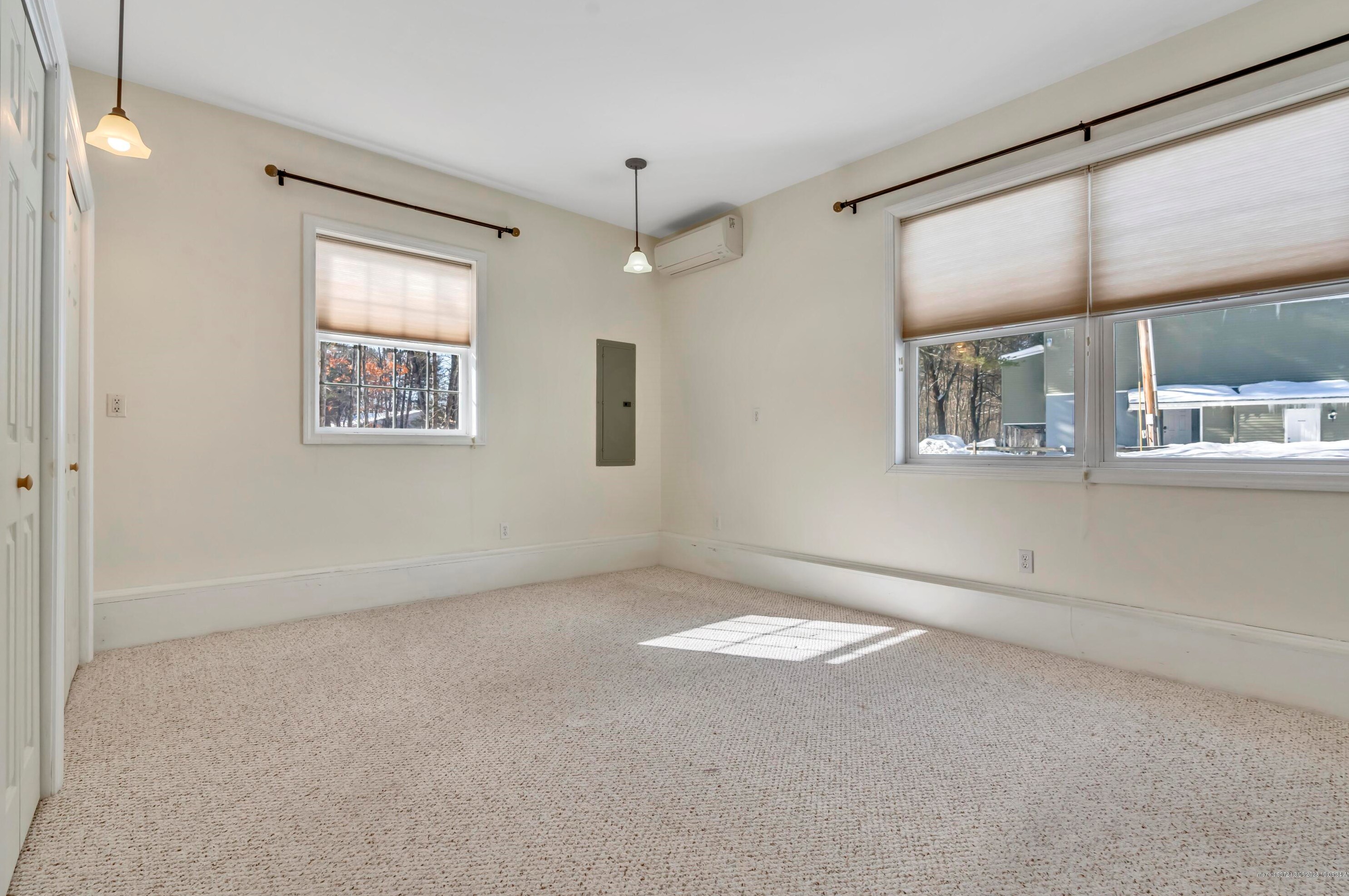 35 Spear Ave, Windham ME  04062-5621 exterior