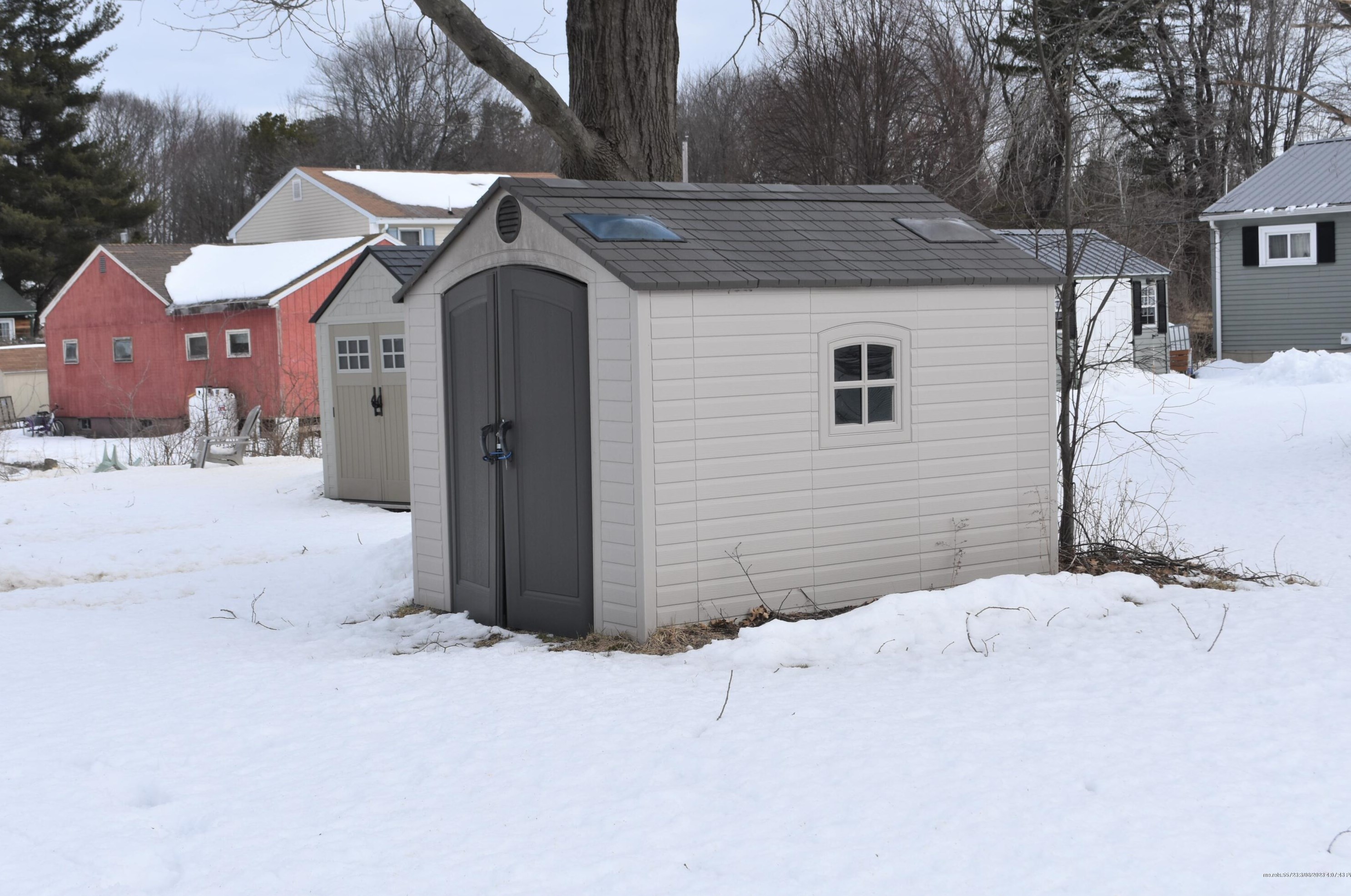 98 Brigham St, Portland ME  04106-3406 exterior