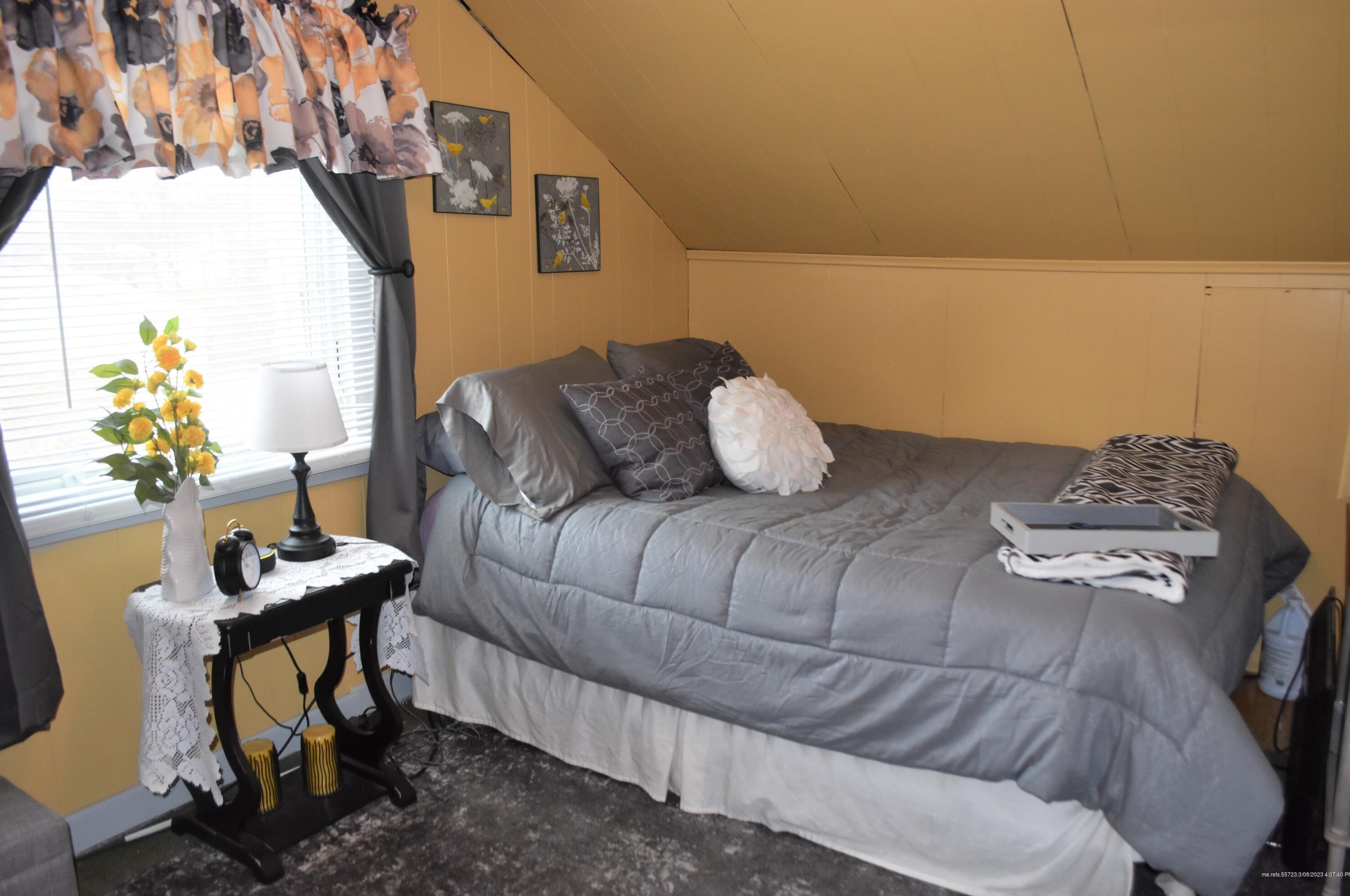 98 Brigham St, Portland ME  04106-3406 exterior