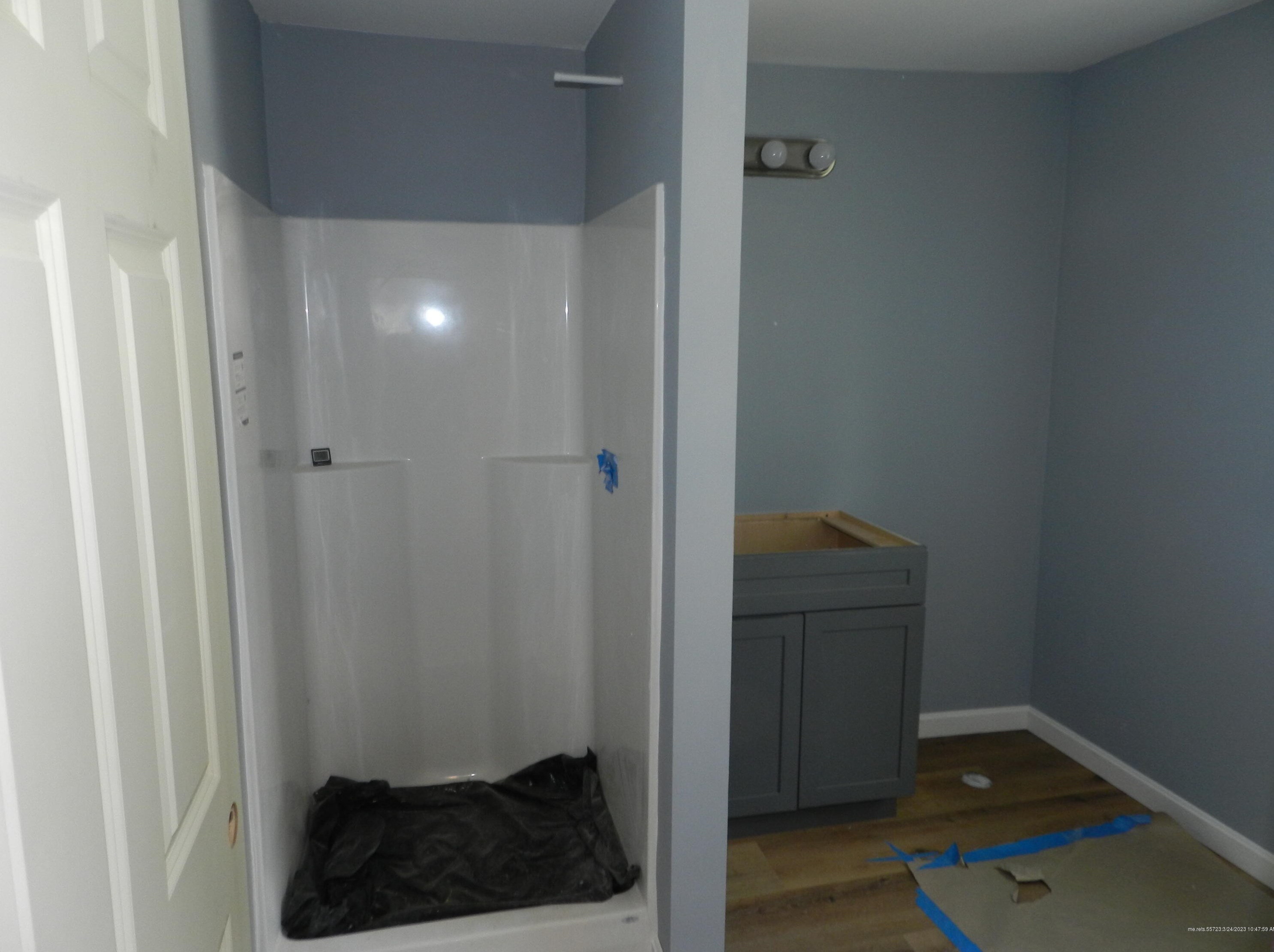 8 Mechanic St, Windham ME  04062-4216 exterior