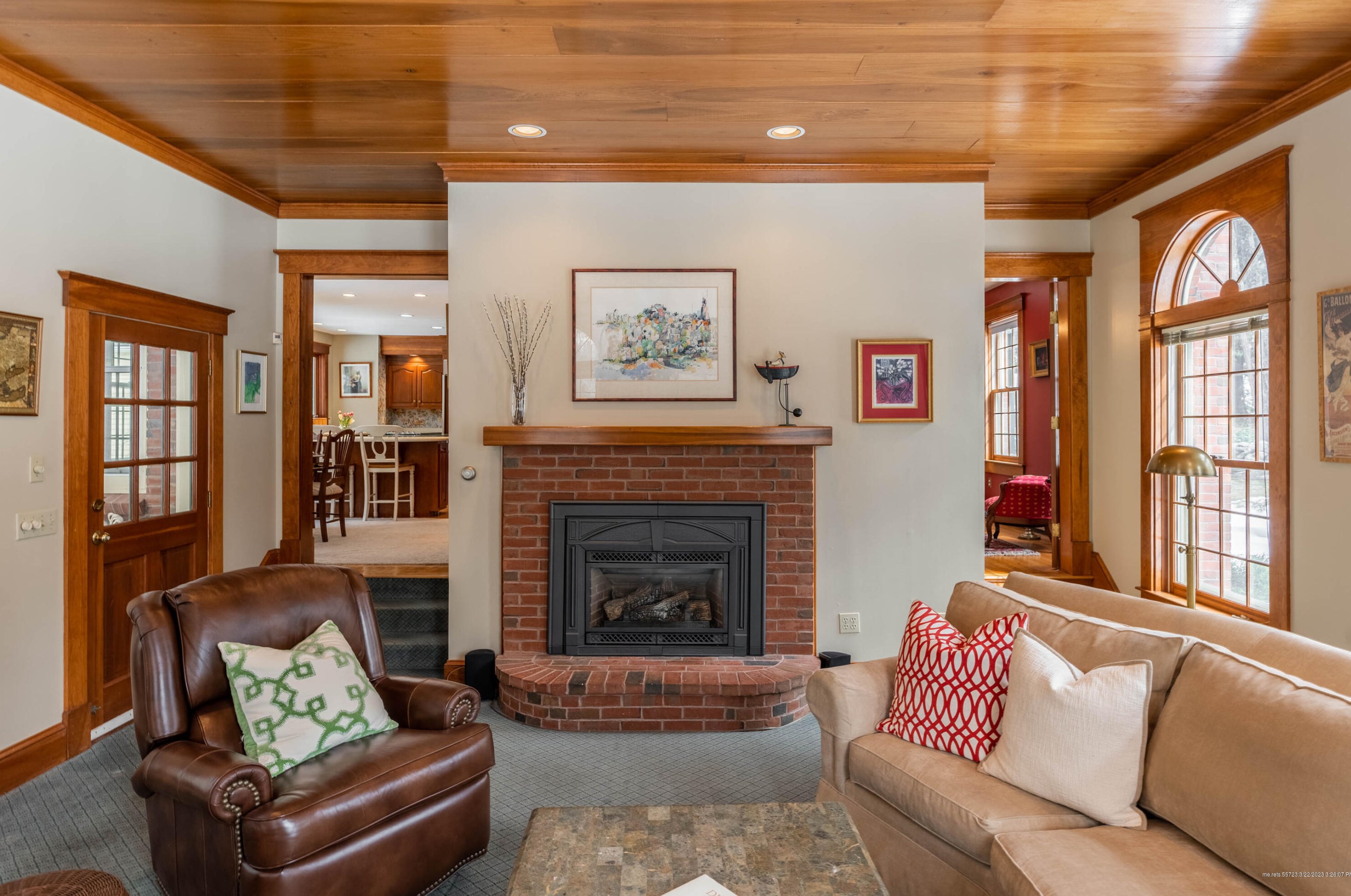 8 Flintlock Ln, Portland ME  04105-2536 exterior