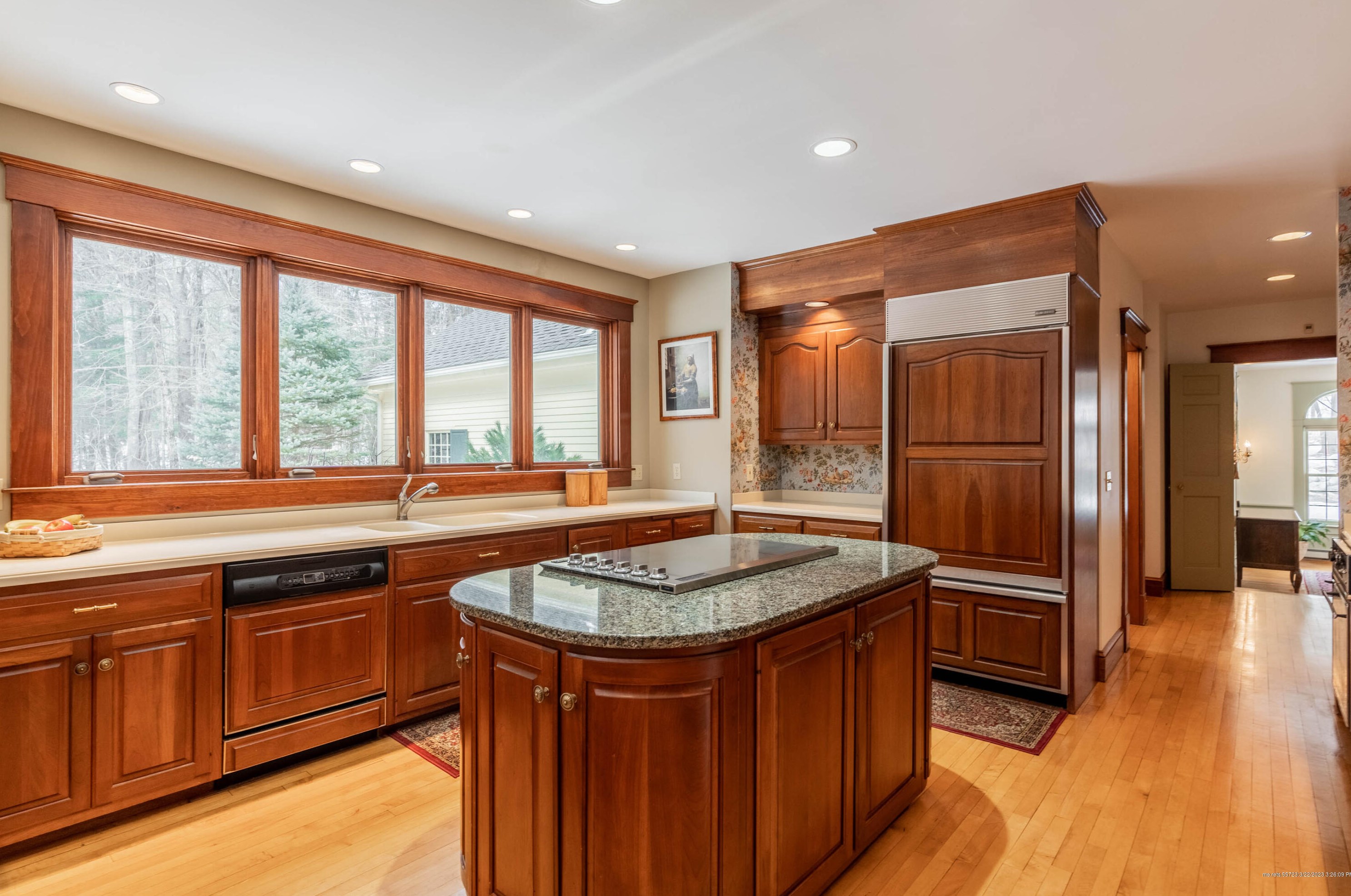 8 Flintlock Ln, Portland ME  04105-2536 exterior