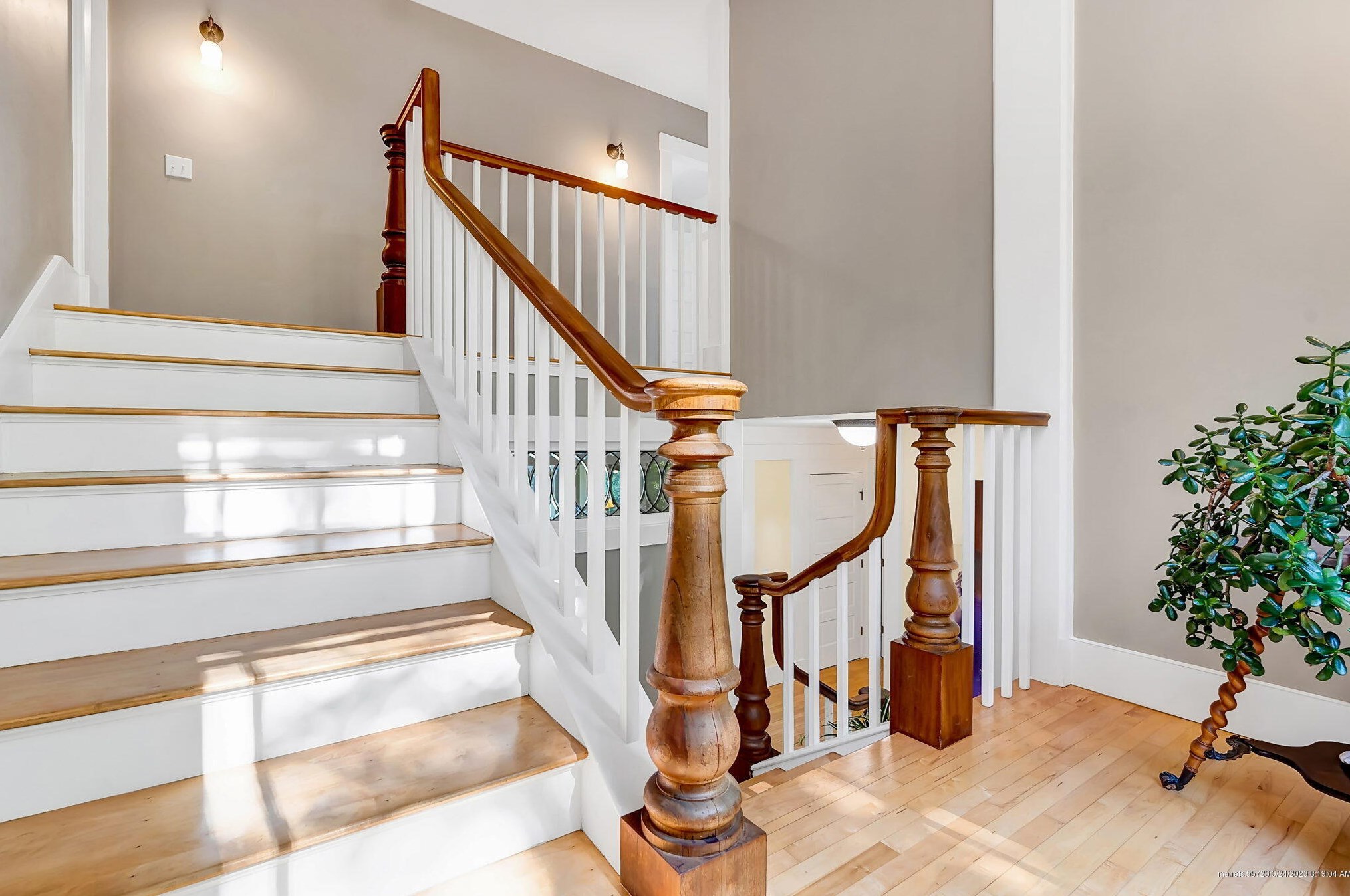 1 Overlook Dr, Gorham ME  04038-2556 exterior