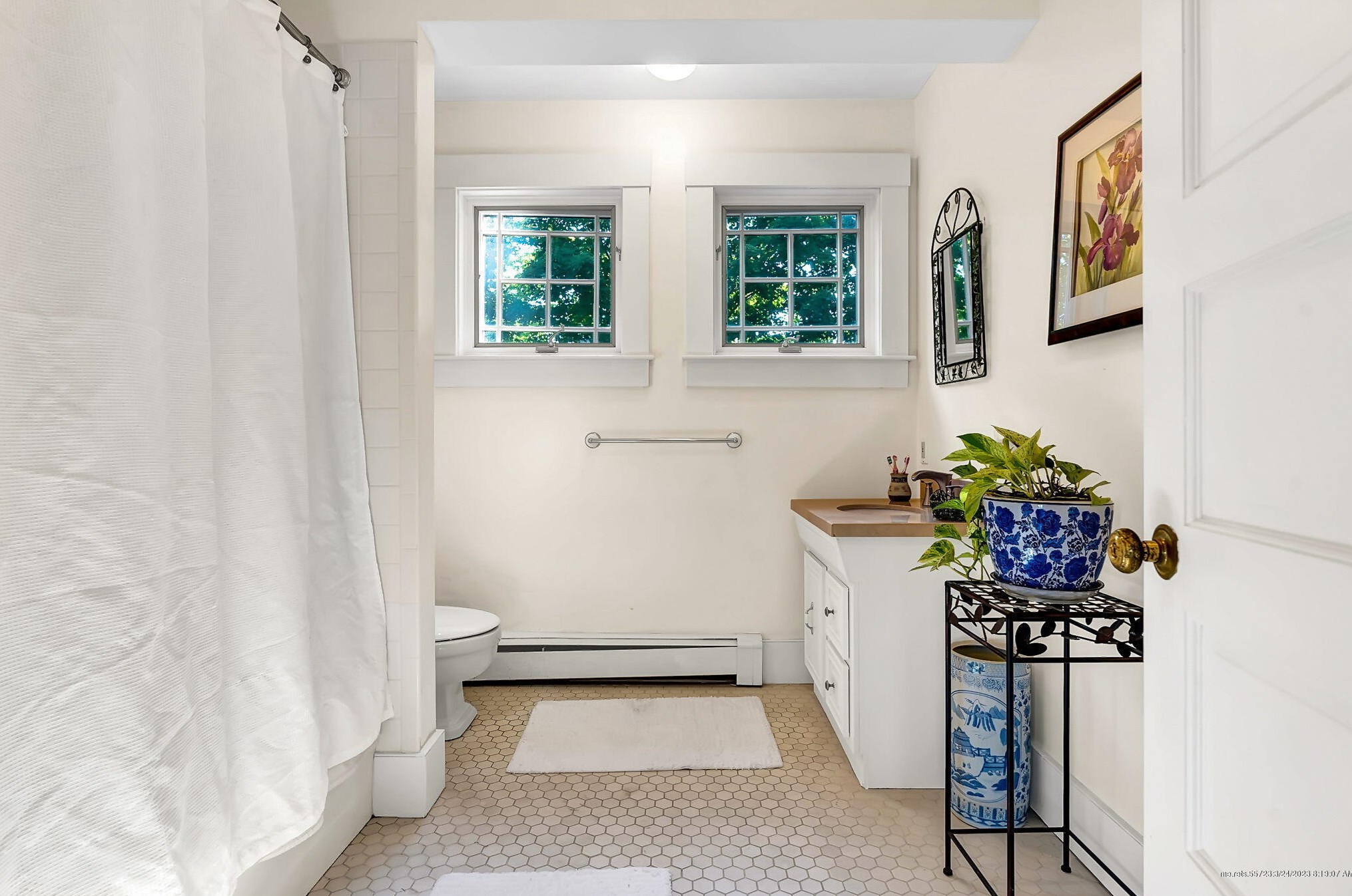 1 Overlook Dr, Gorham ME  04038-2556 exterior