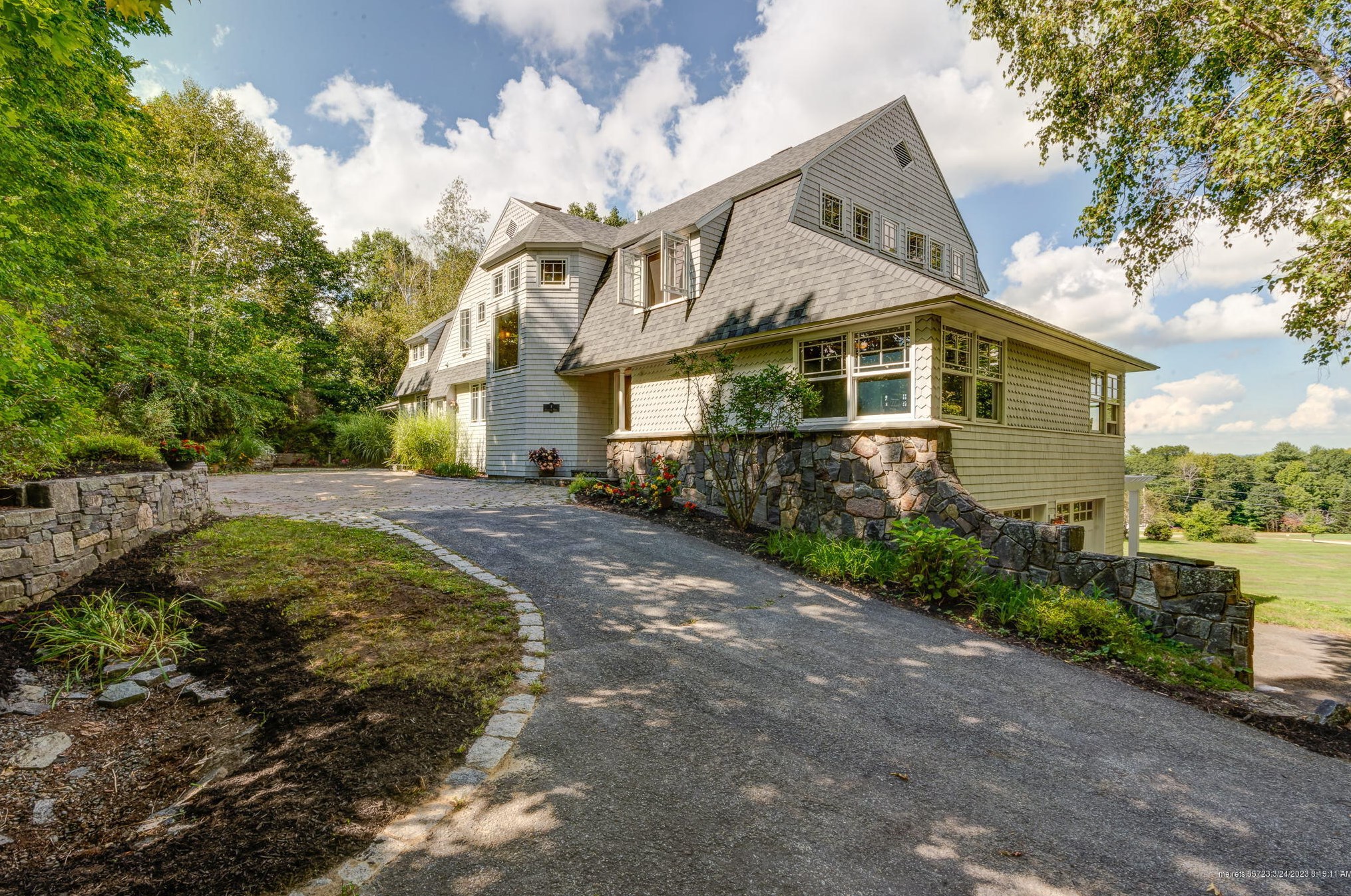 1 Overlook Dr, Gorham ME  04038-2556 exterior