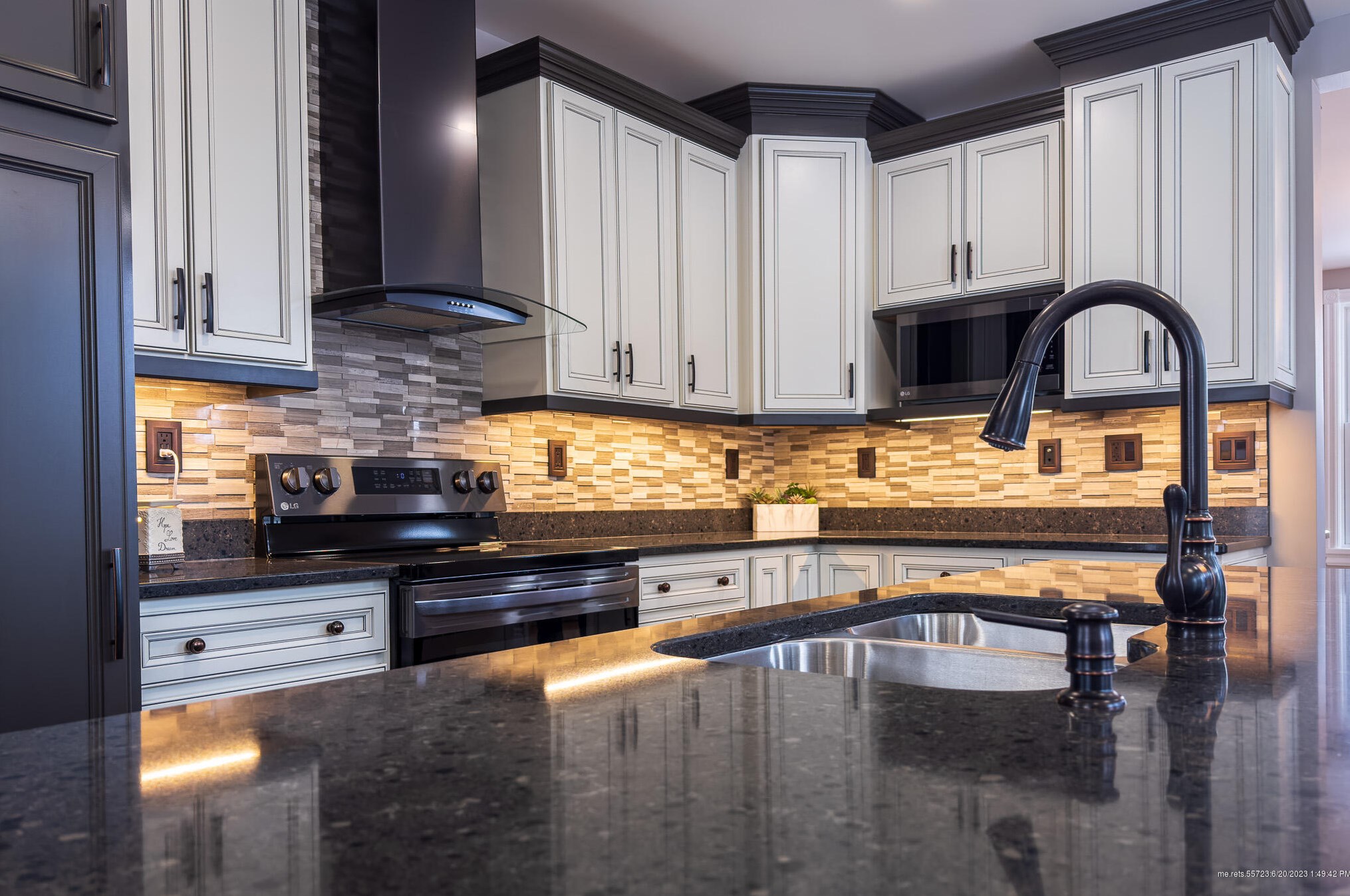 458 Main St, Fort Kent ME  04743-1016 exterior