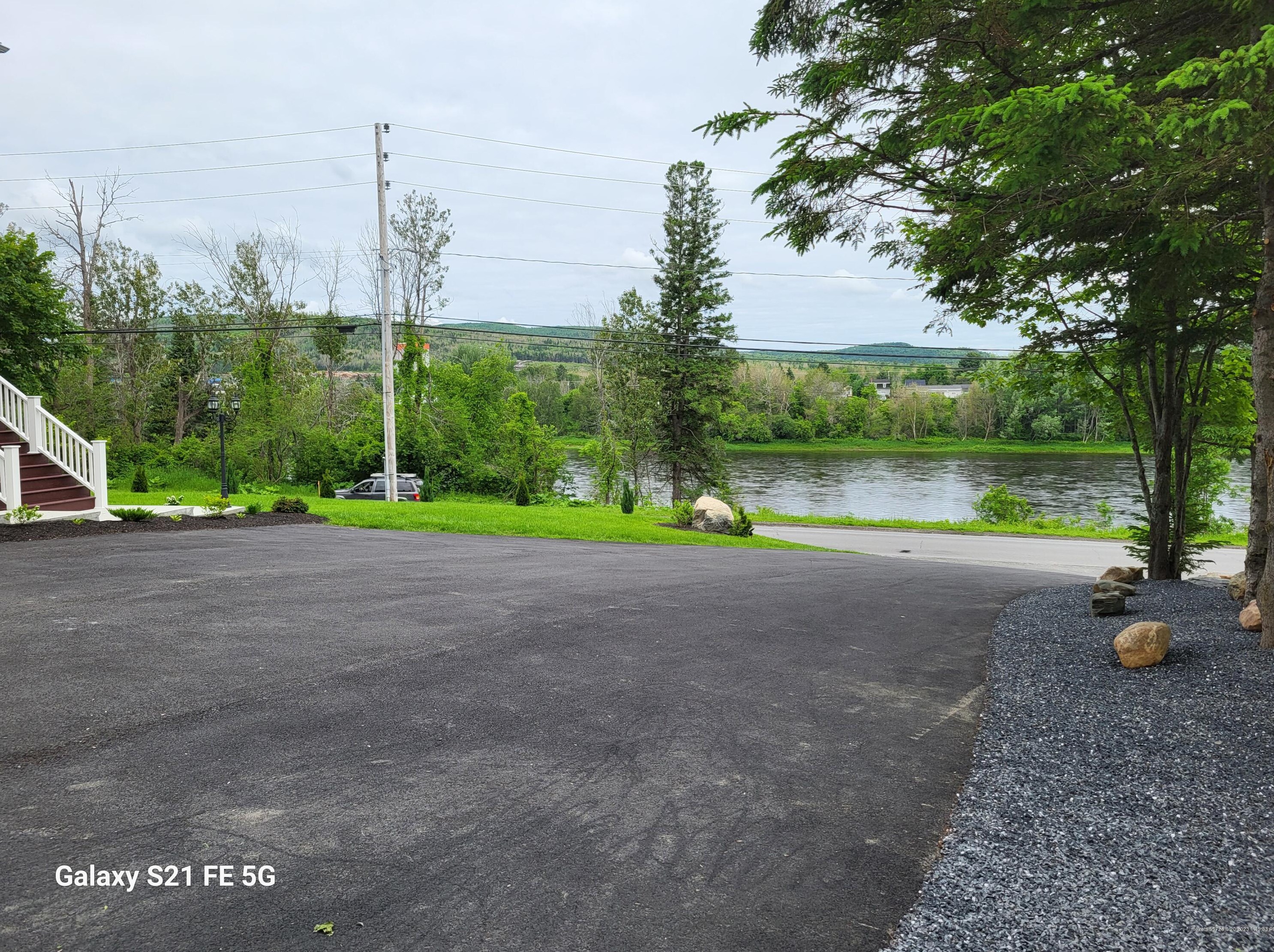 458 Main St, Fort Kent ME  04743-1016 exterior