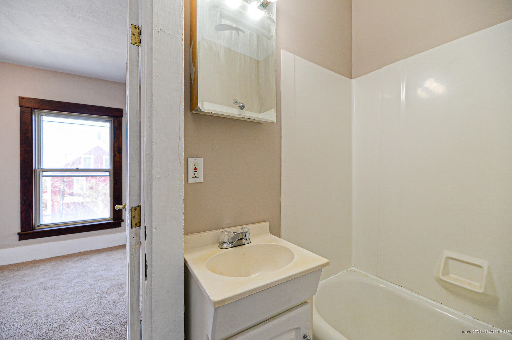 45 Merriam St, Berwick ME  03901-2616 exterior