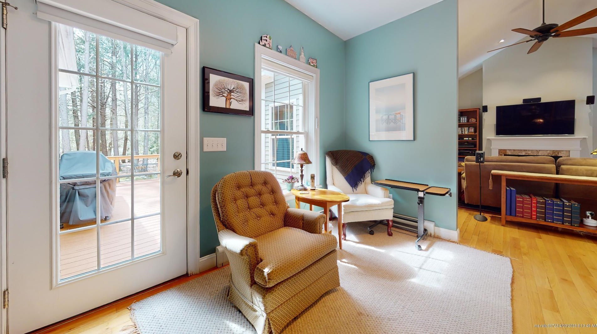 10 Plymouth Dr, Saco ME  04072-1734 exterior