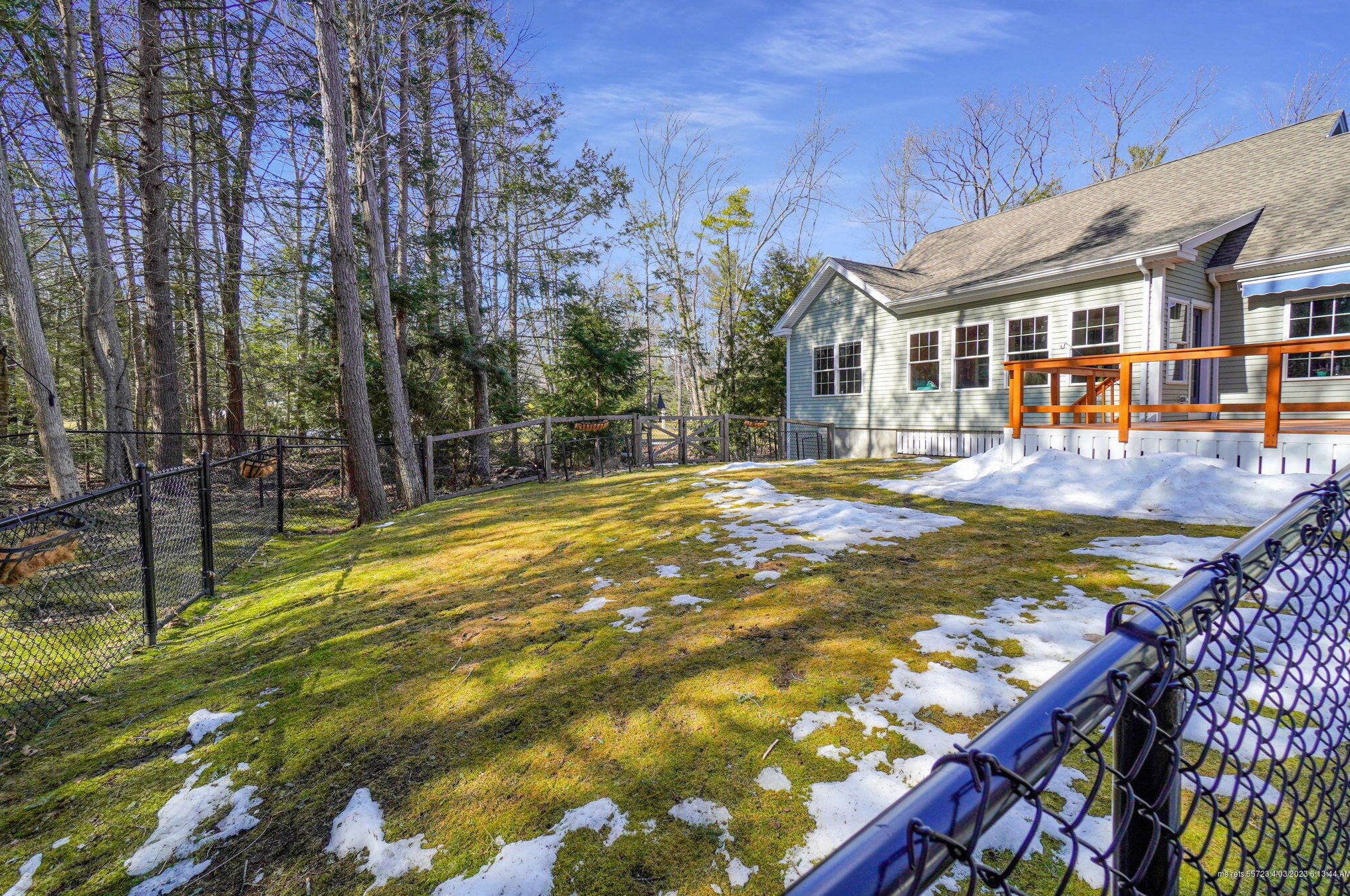 10 Plymouth Dr, Saco ME  04072-1734 exterior