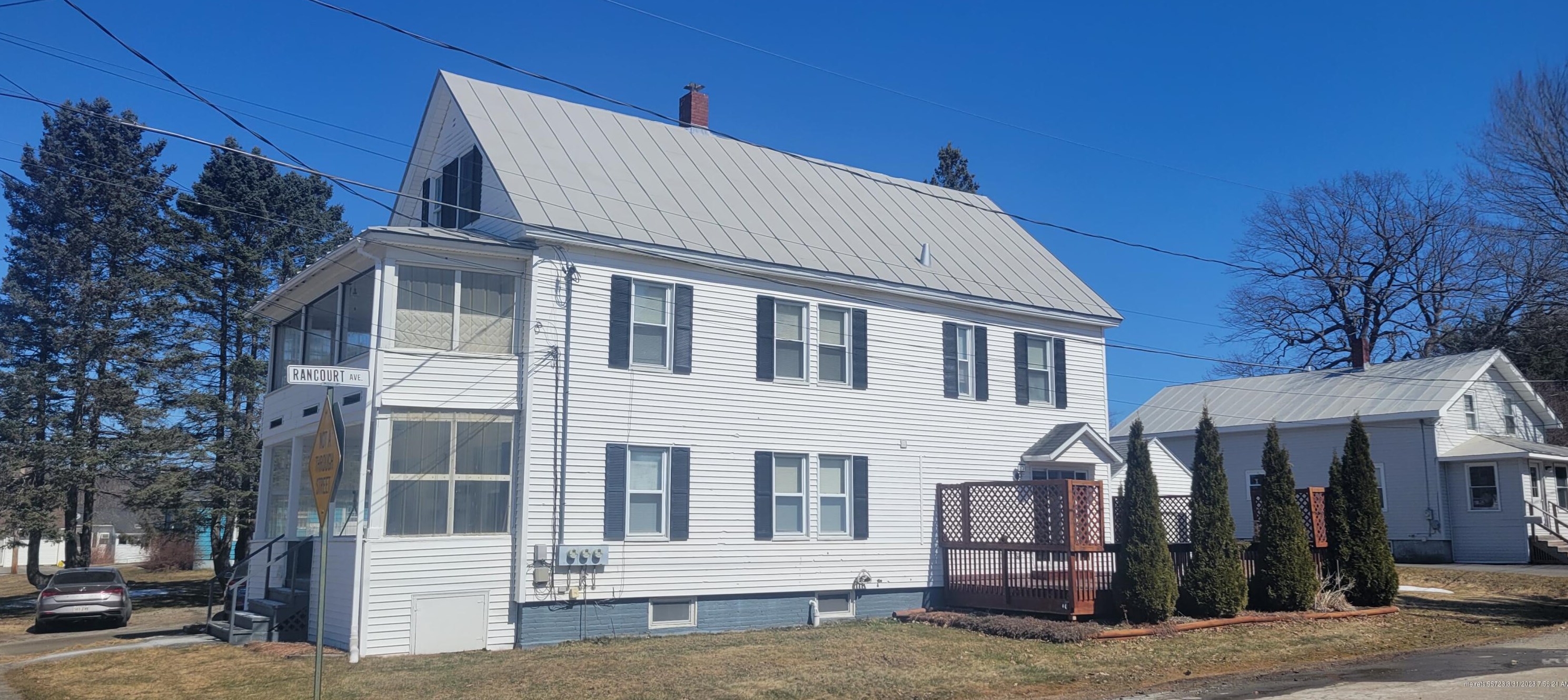 2 Marcoux St, Waterville ME  04901-6990 exterior