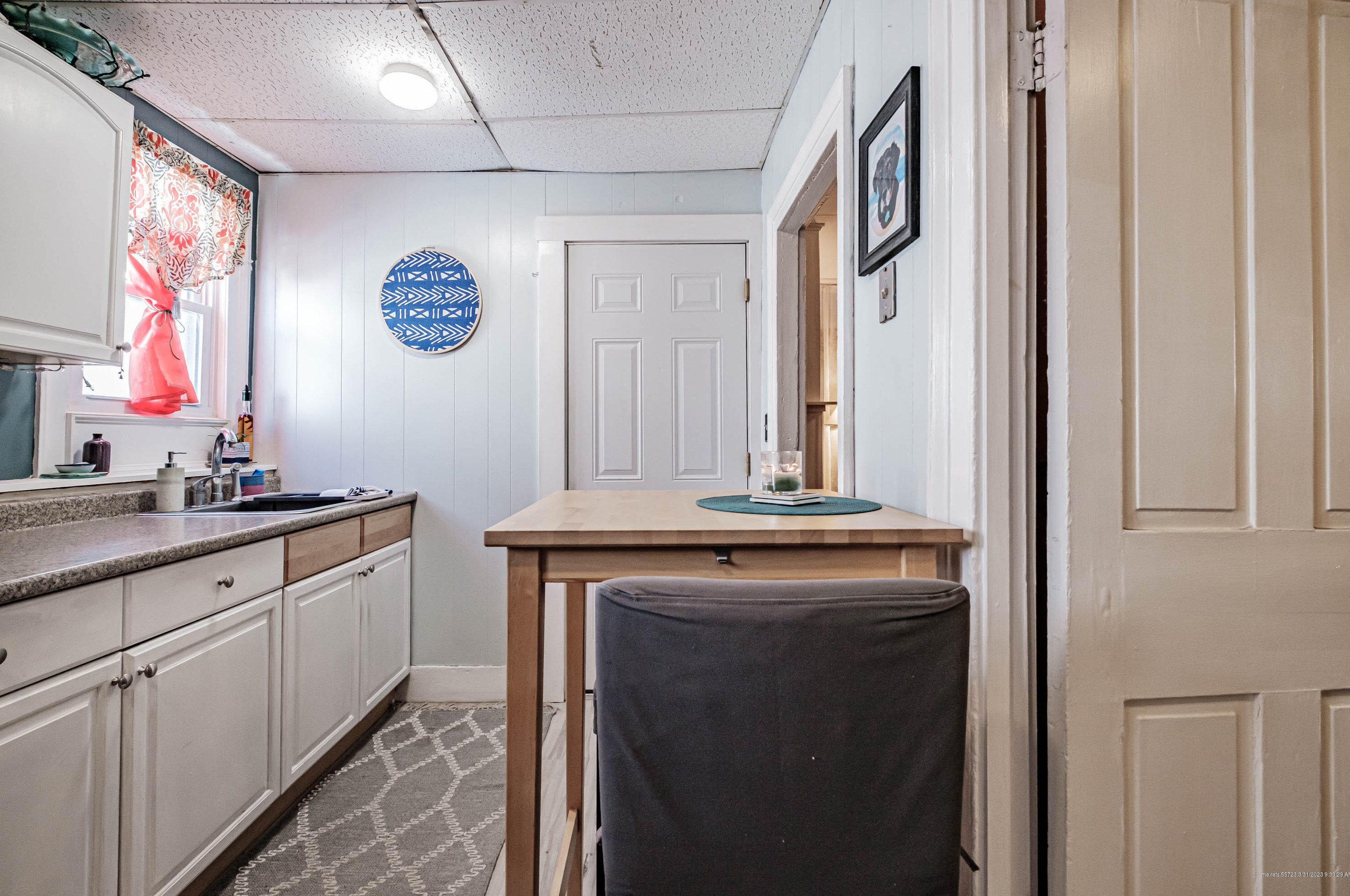 38 Pleasant St, Saco ME 04072-2739 exterior