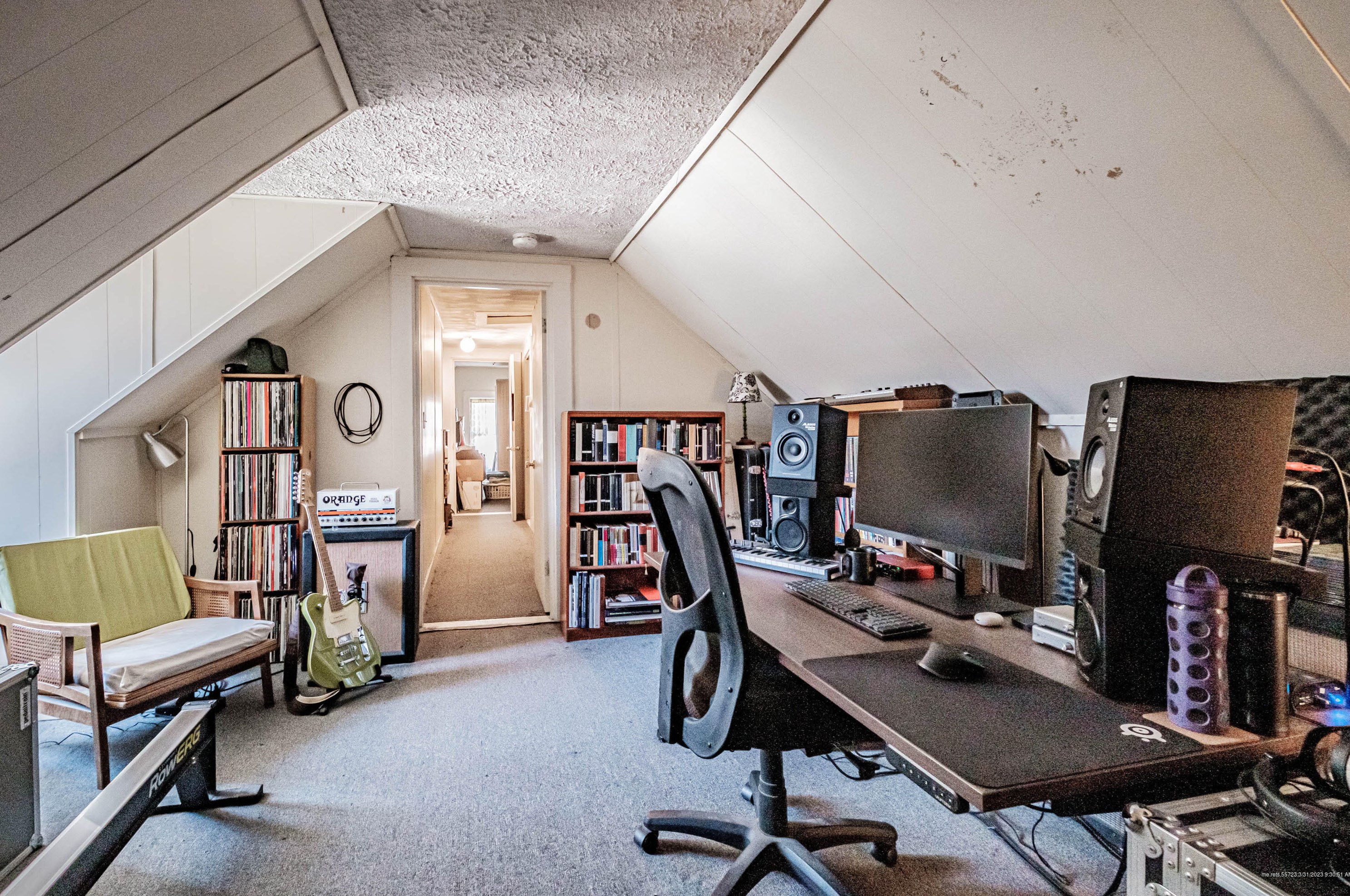 38 Pleasant St, Saco ME 04072-2739 exterior