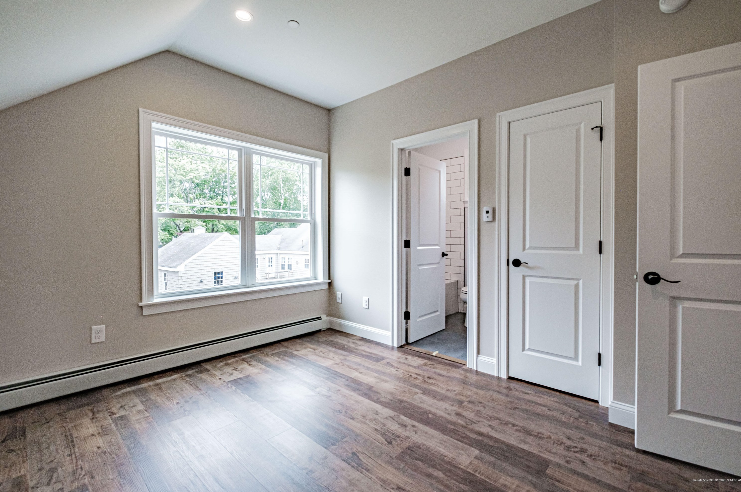 102 Brigham St, Portland ME  04106-3407 exterior