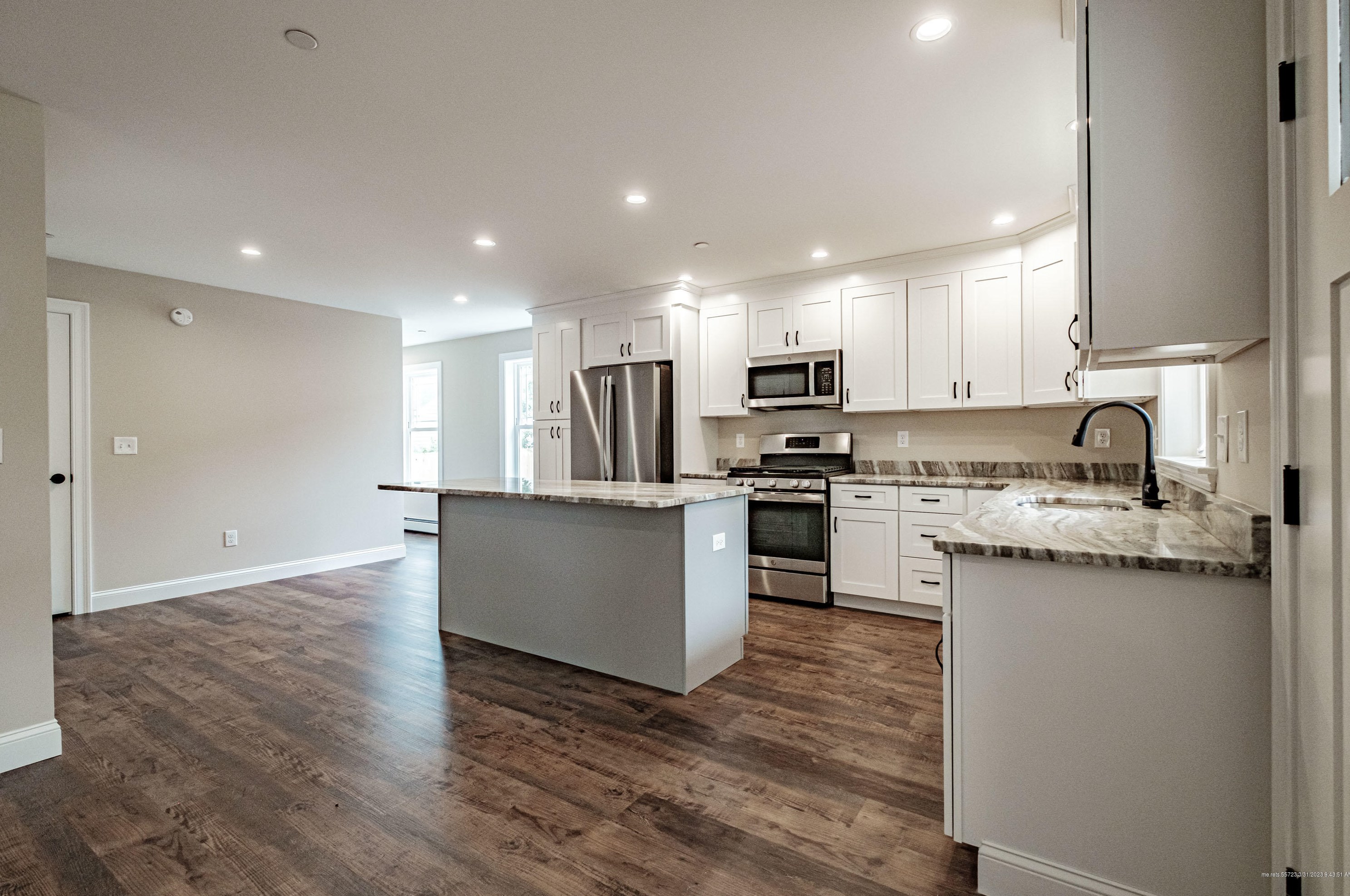 102 Brigham St, Portland ME  04106-3407 exterior