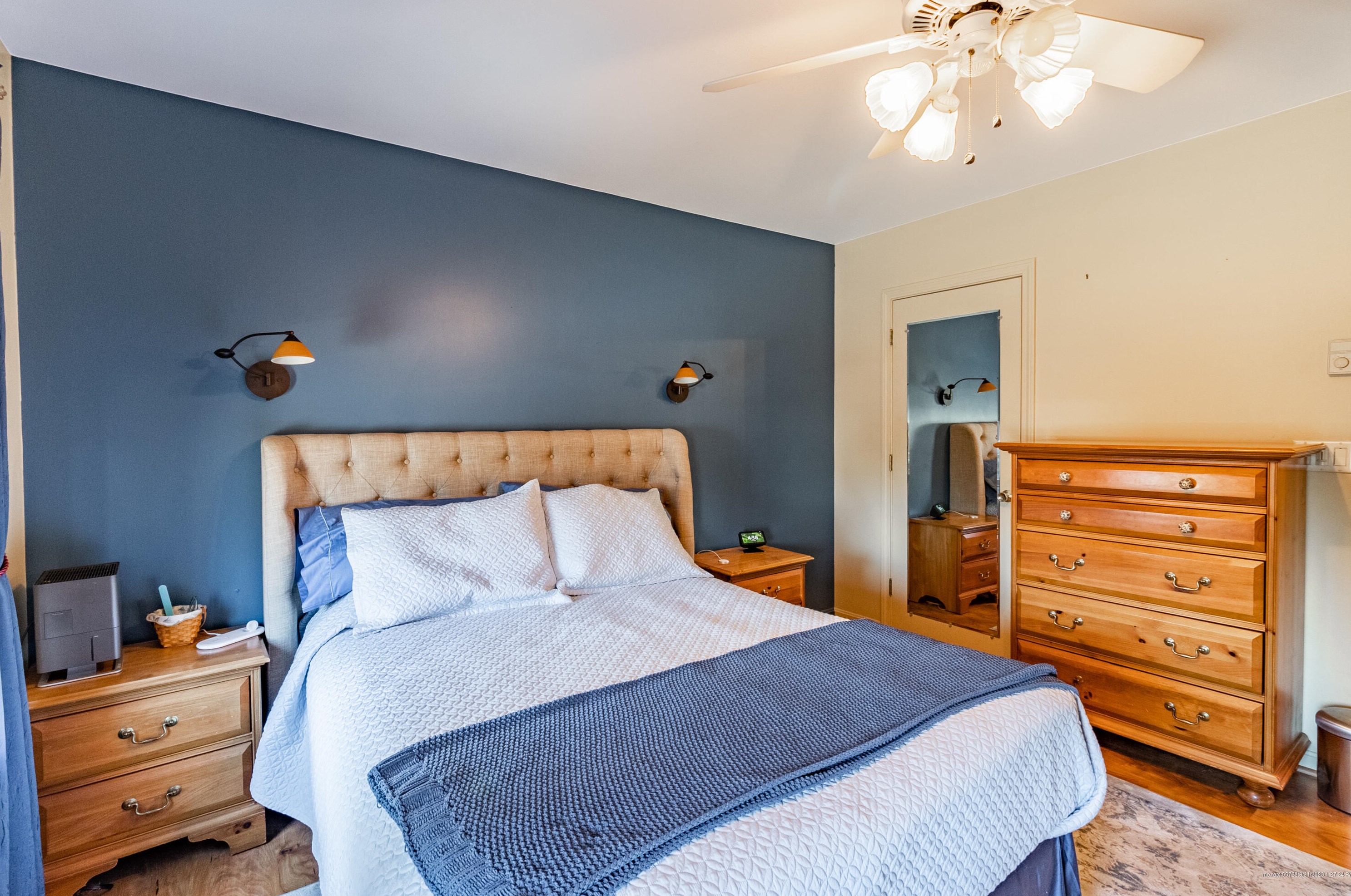 231 Cook St, Auburn ME  04210-5306 exterior