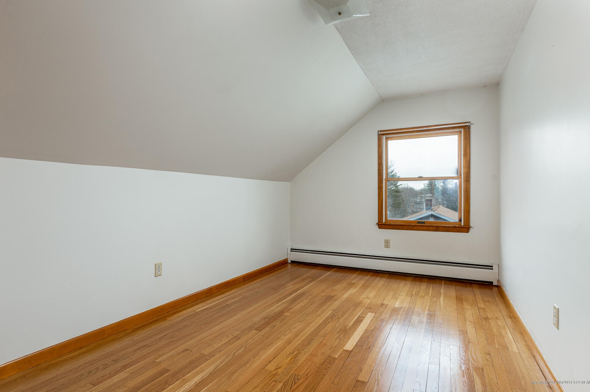 30 Constitution Dr, Westbrook ME  04092-4504 exterior