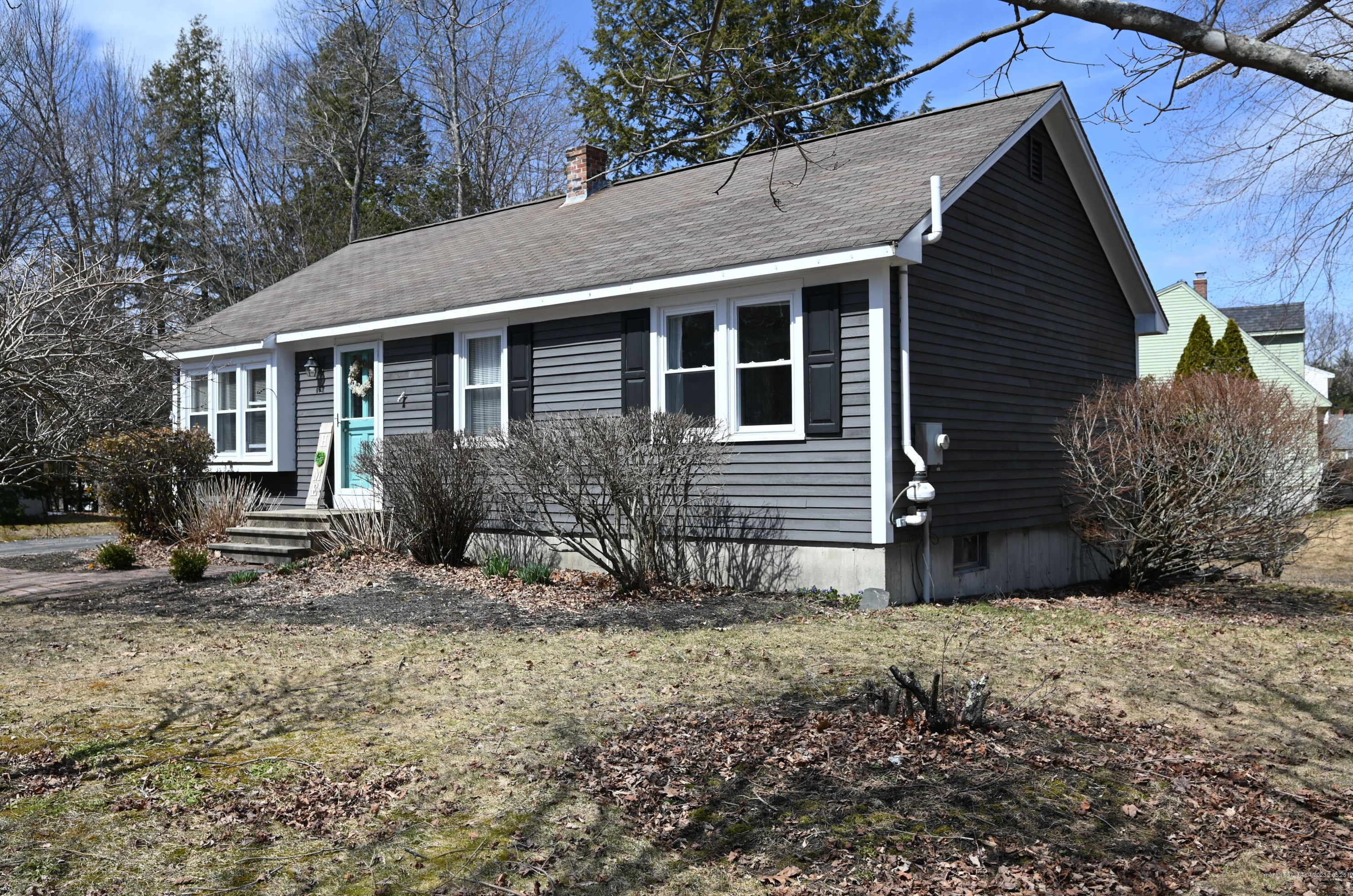 1 Winterberry Dr, Gorham ME  04038-1653 exterior