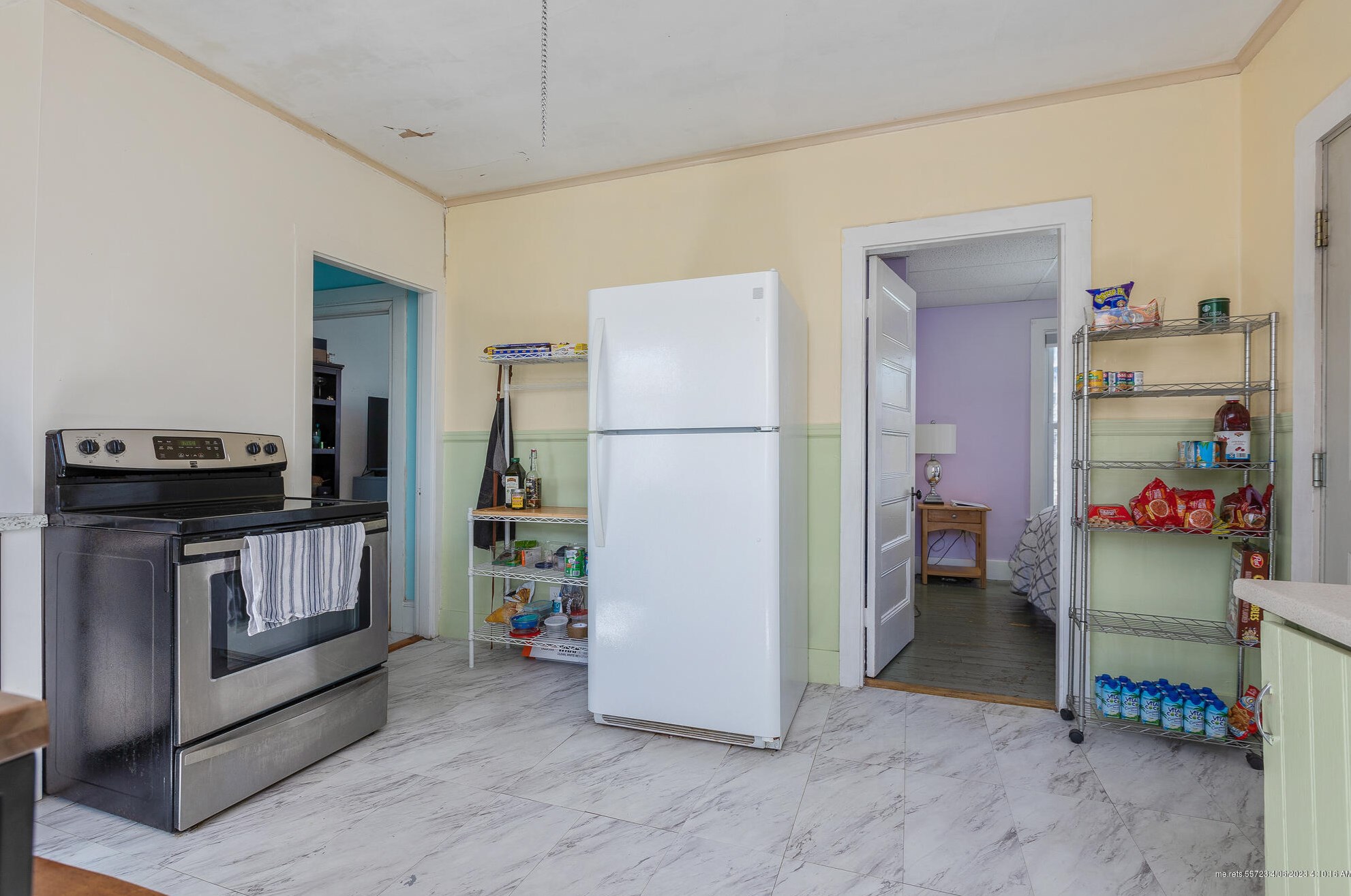 389 Saint John St, Portland ME  04102-2822 exterior