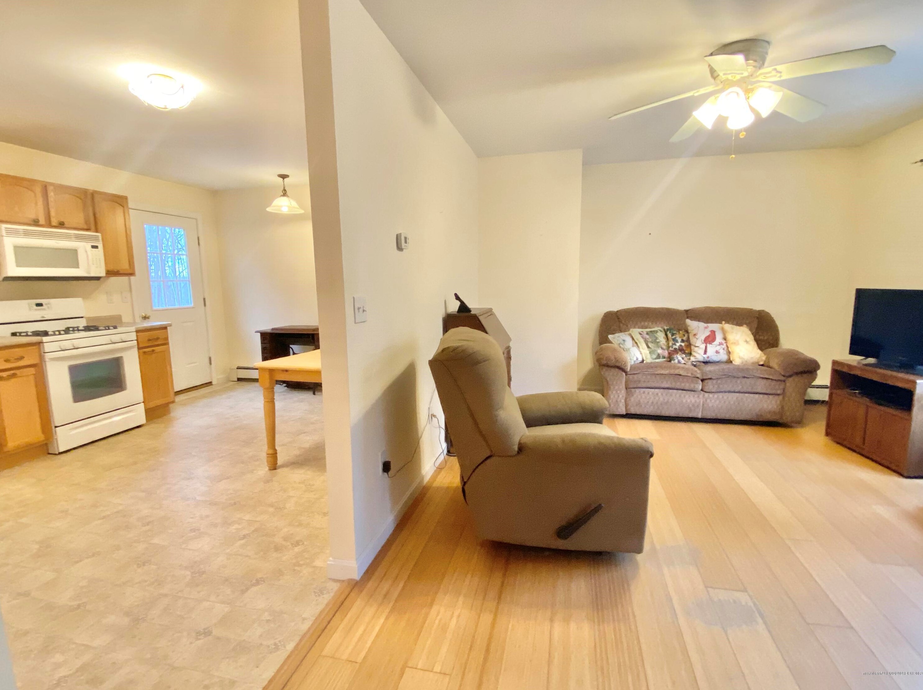 95 Nash Rd, Windham ME  04062-4500 exterior