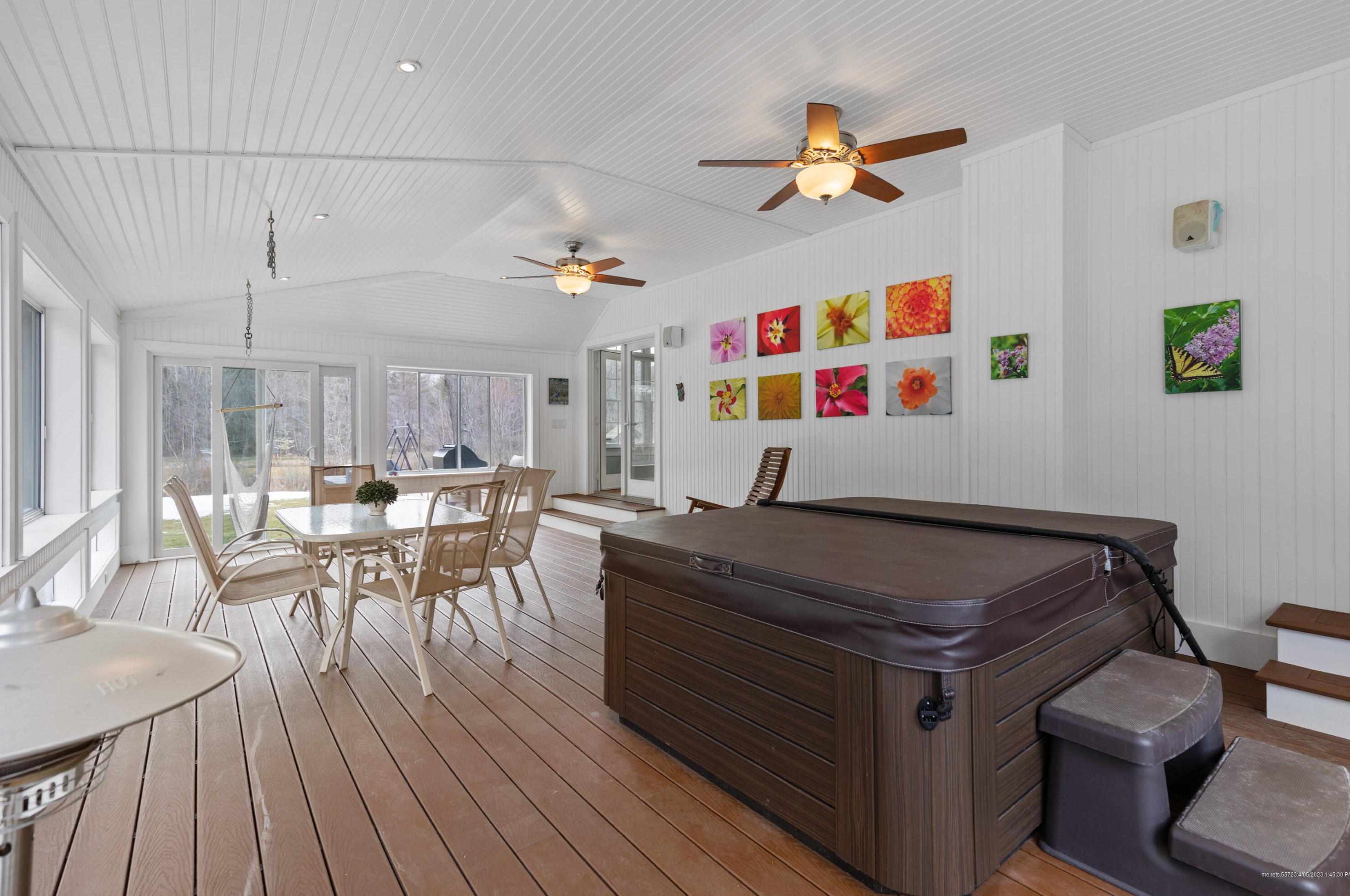 6 Baltusrol Cir, Portland ME  04105-1100 exterior