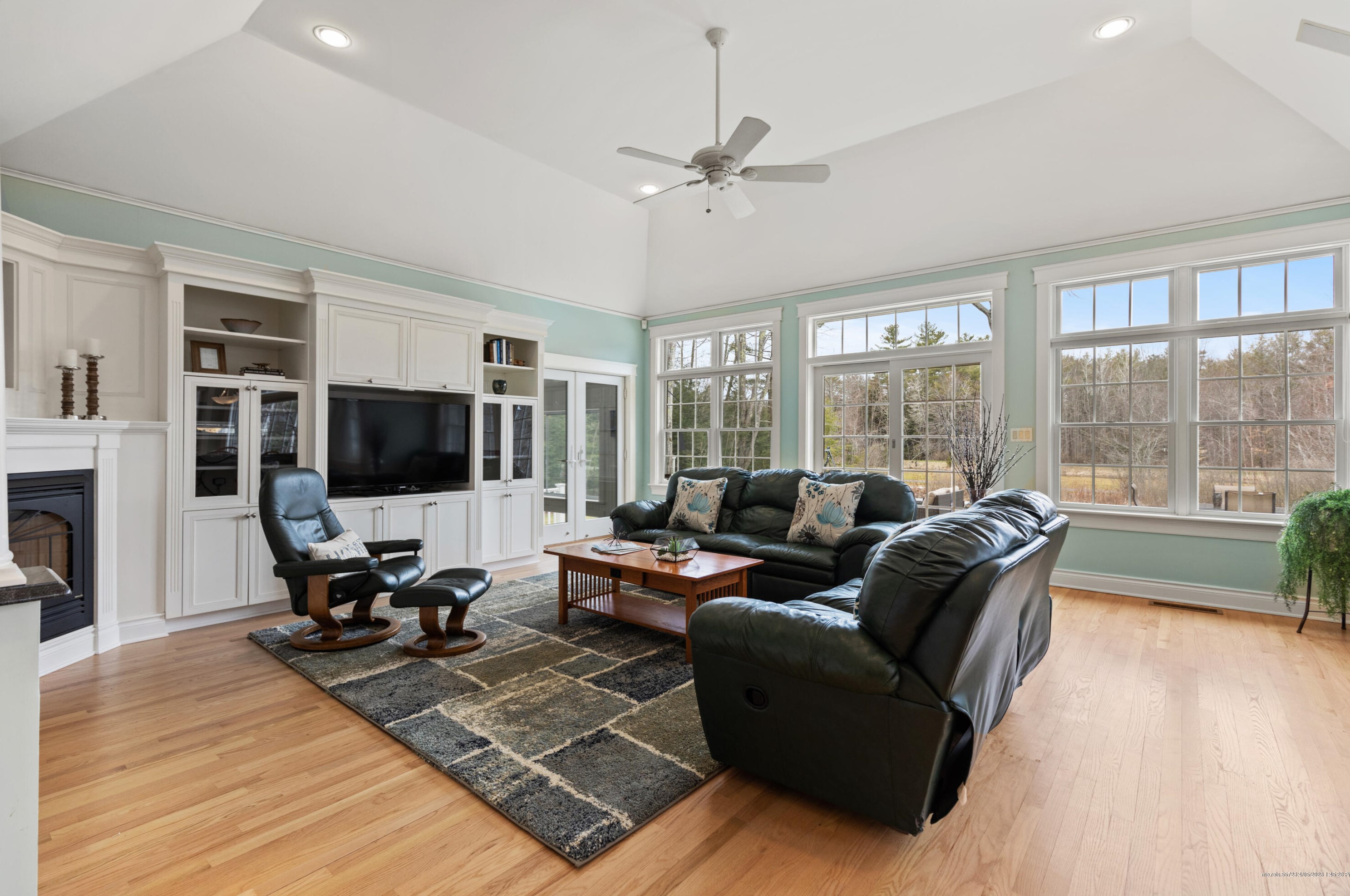 6 Baltusrol Cir, Portland ME  04105-1100 exterior