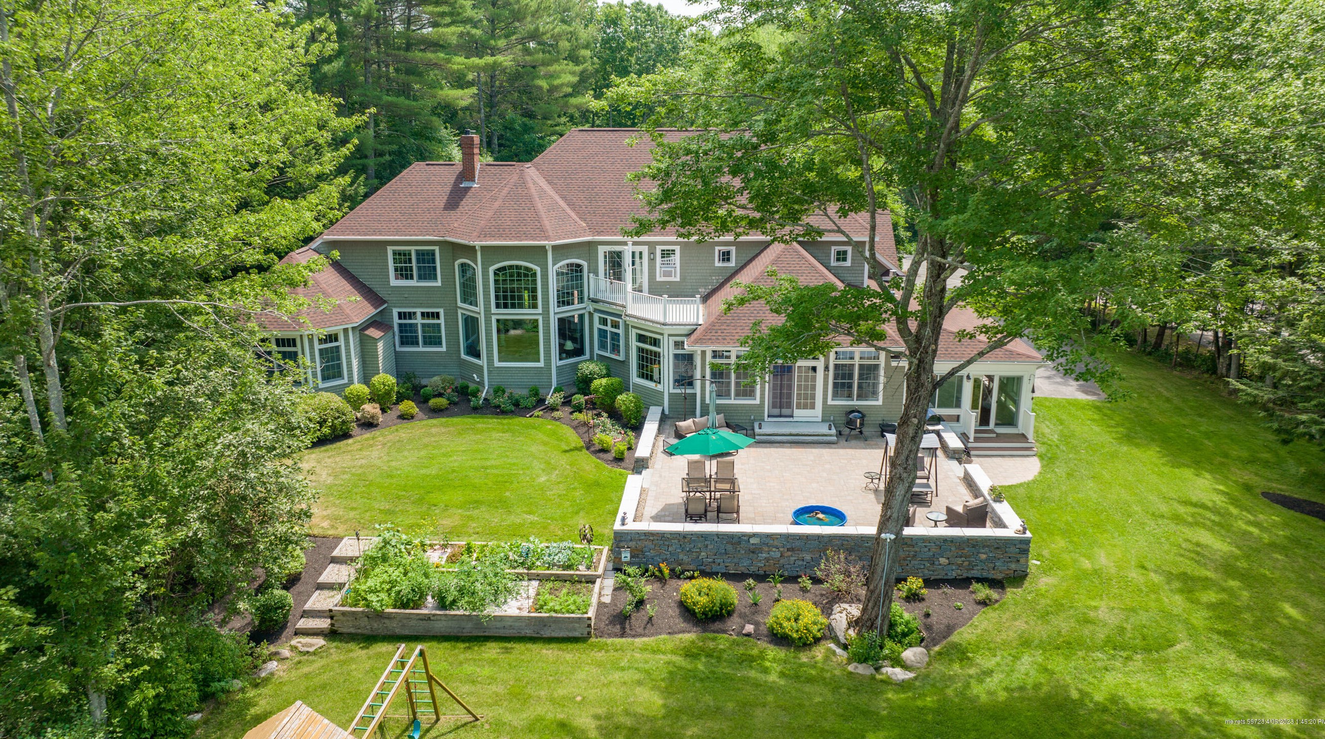 6 Baltusrol Cir, Portland ME  04105-1100 exterior