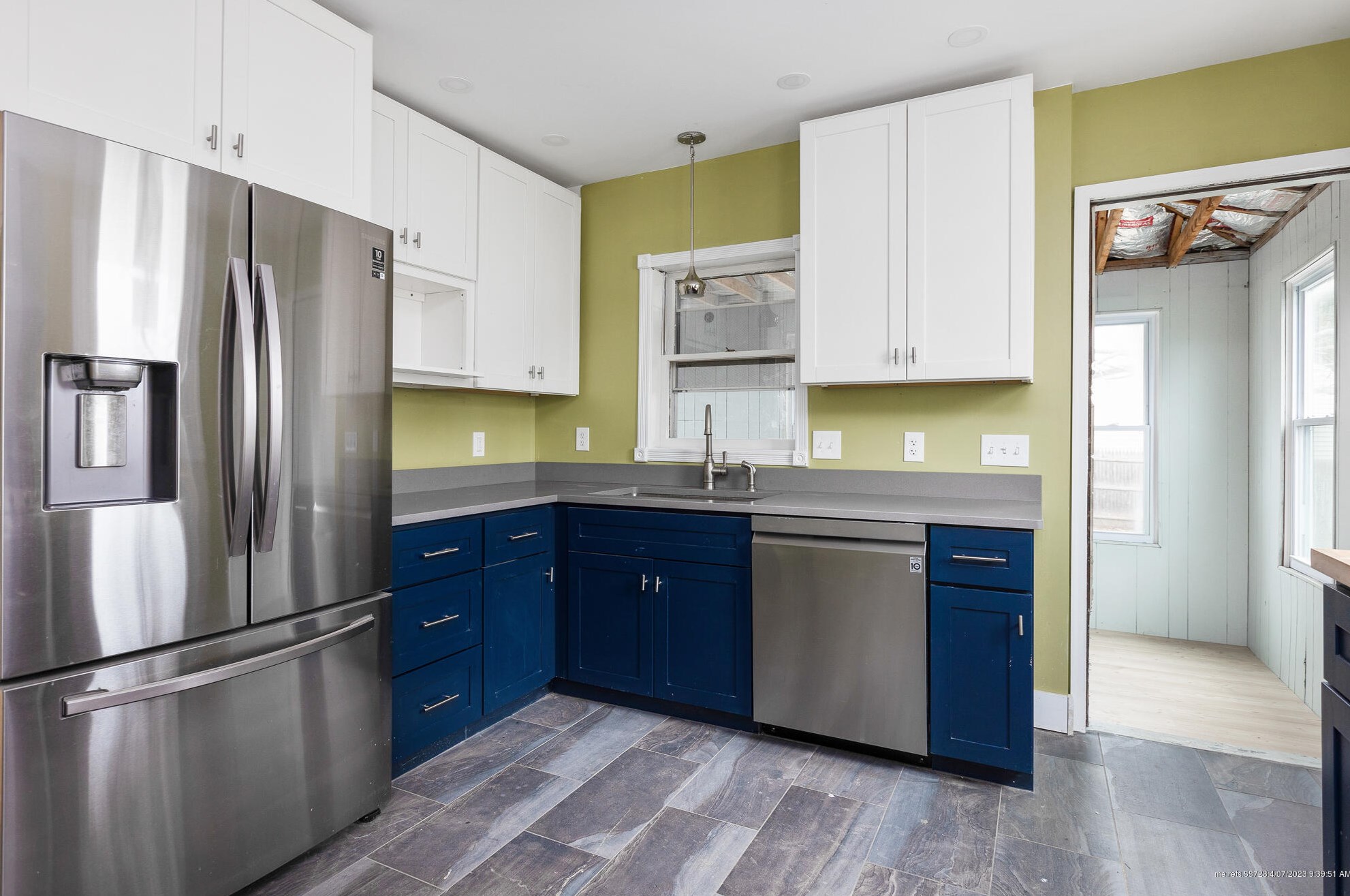 36 Cornell St, Portland ME  04106-6147 exterior