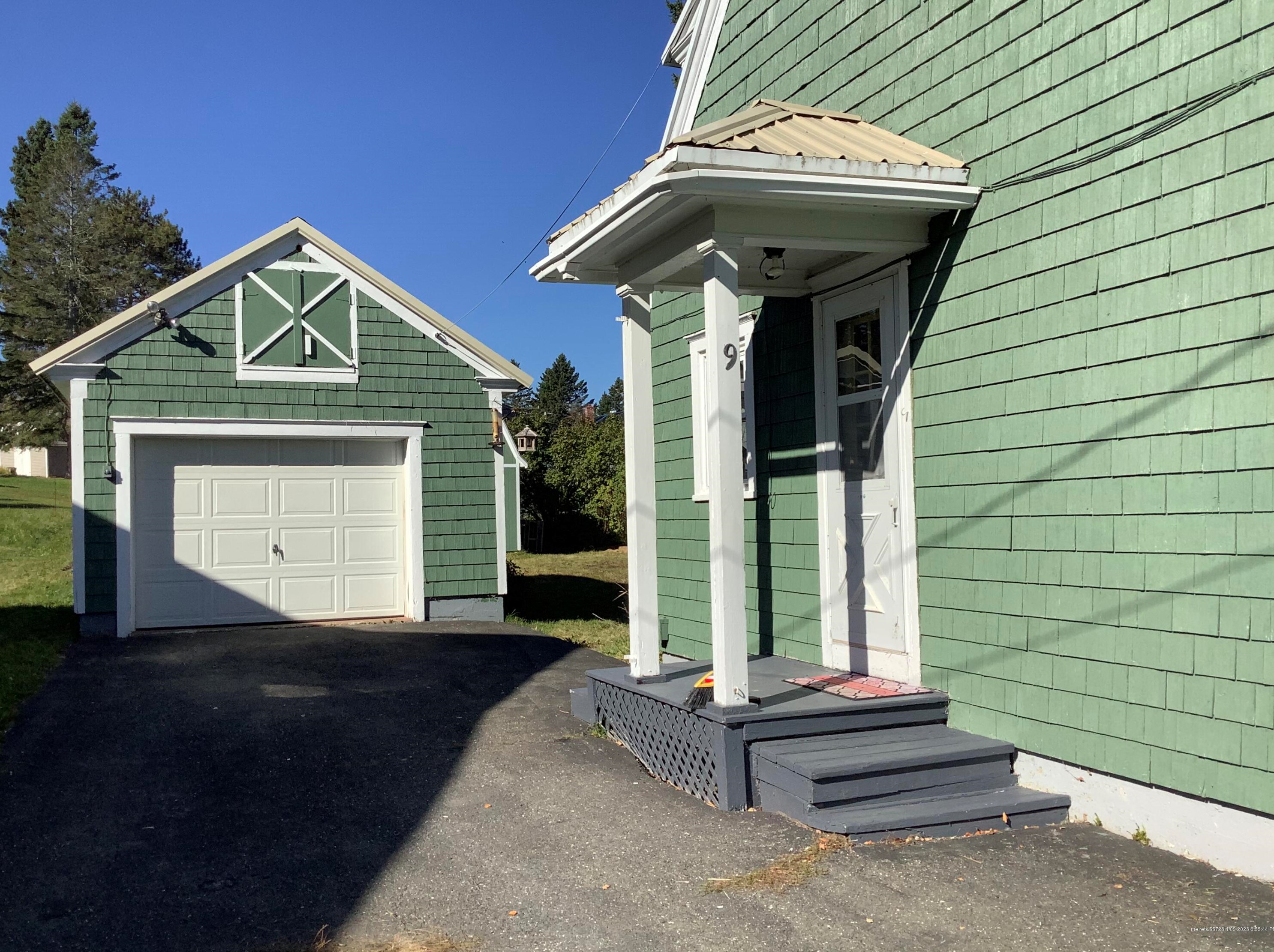 9 High St, Limestone ME  04750-1215 exterior