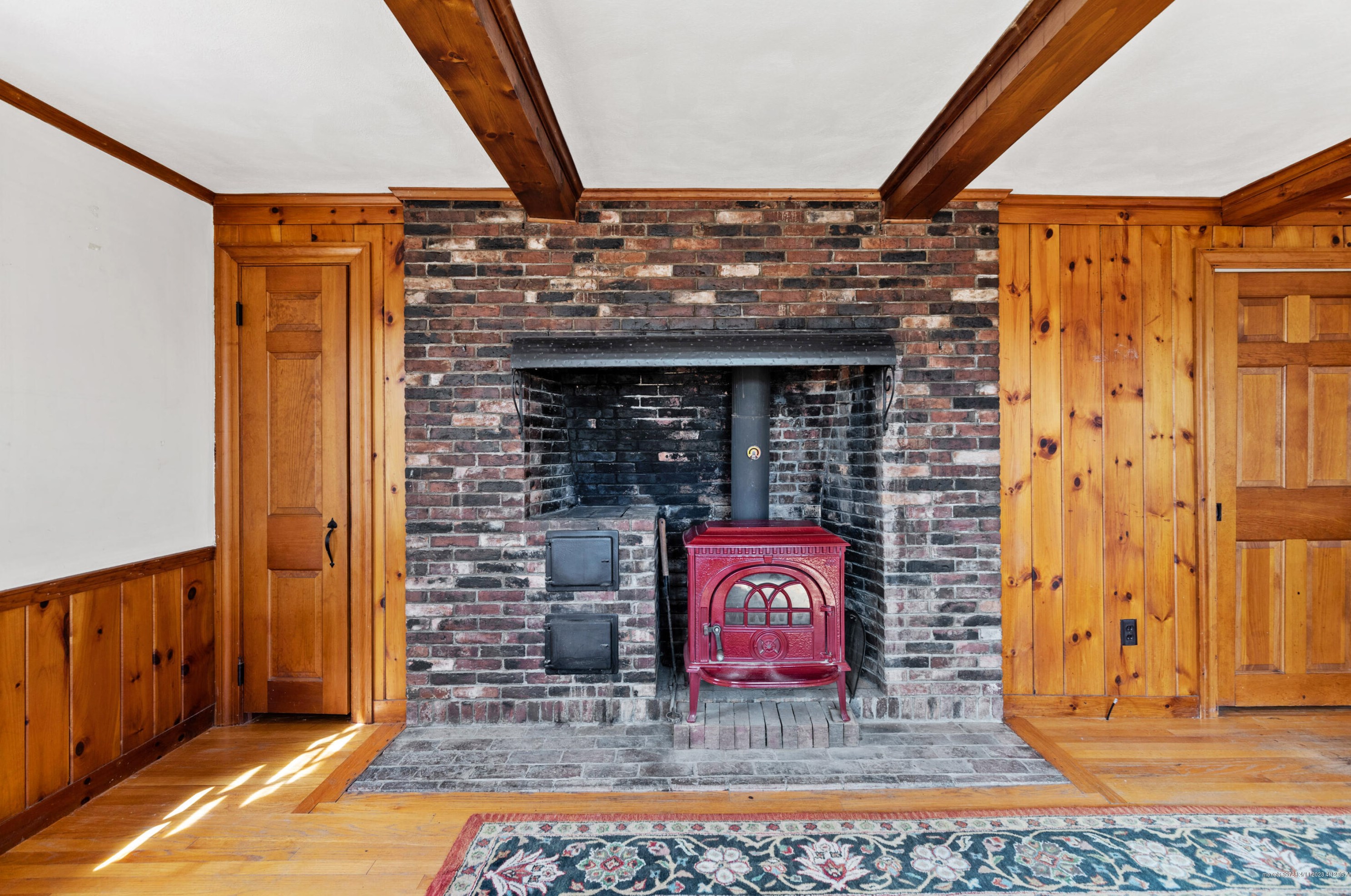 9 West Cir, Portland ME  04105-1110 exterior