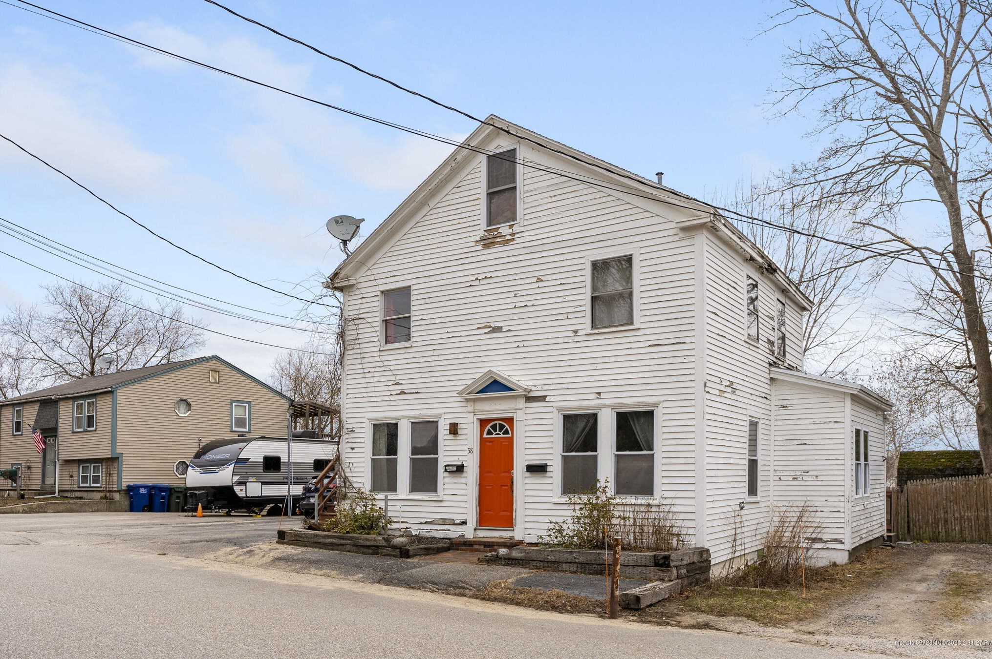 58 Sunset Ave, Portland ME  04106-6123 exterior