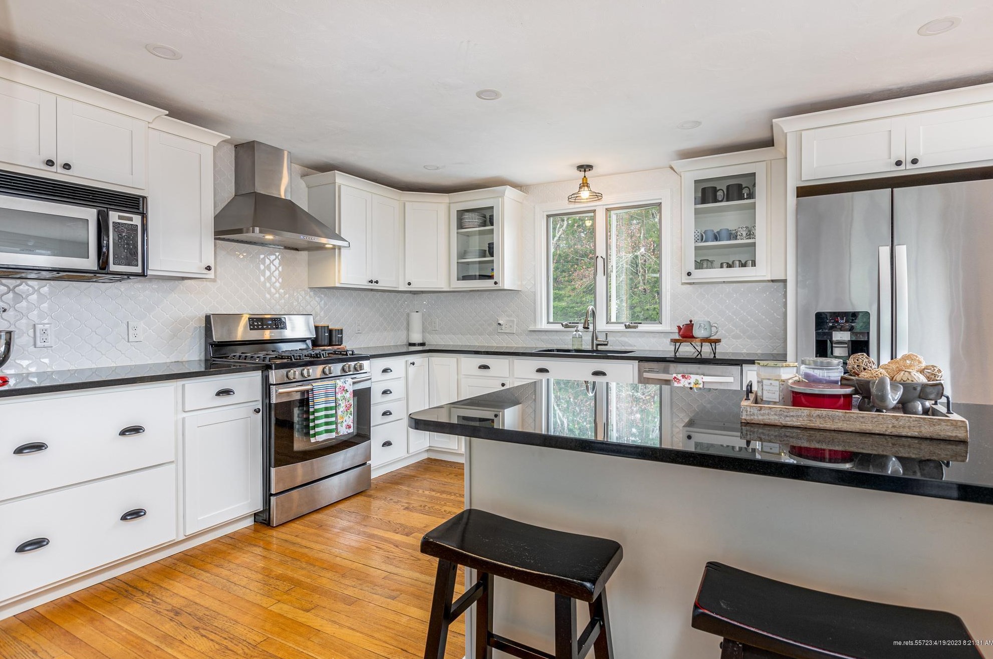 7 Penwood Cir, Portland ME  04107-2214 exterior