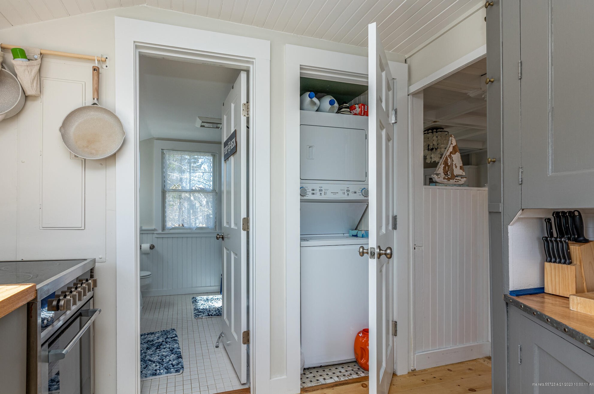 224 Pleasant Ave, Portland ME  04108-6227 exterior