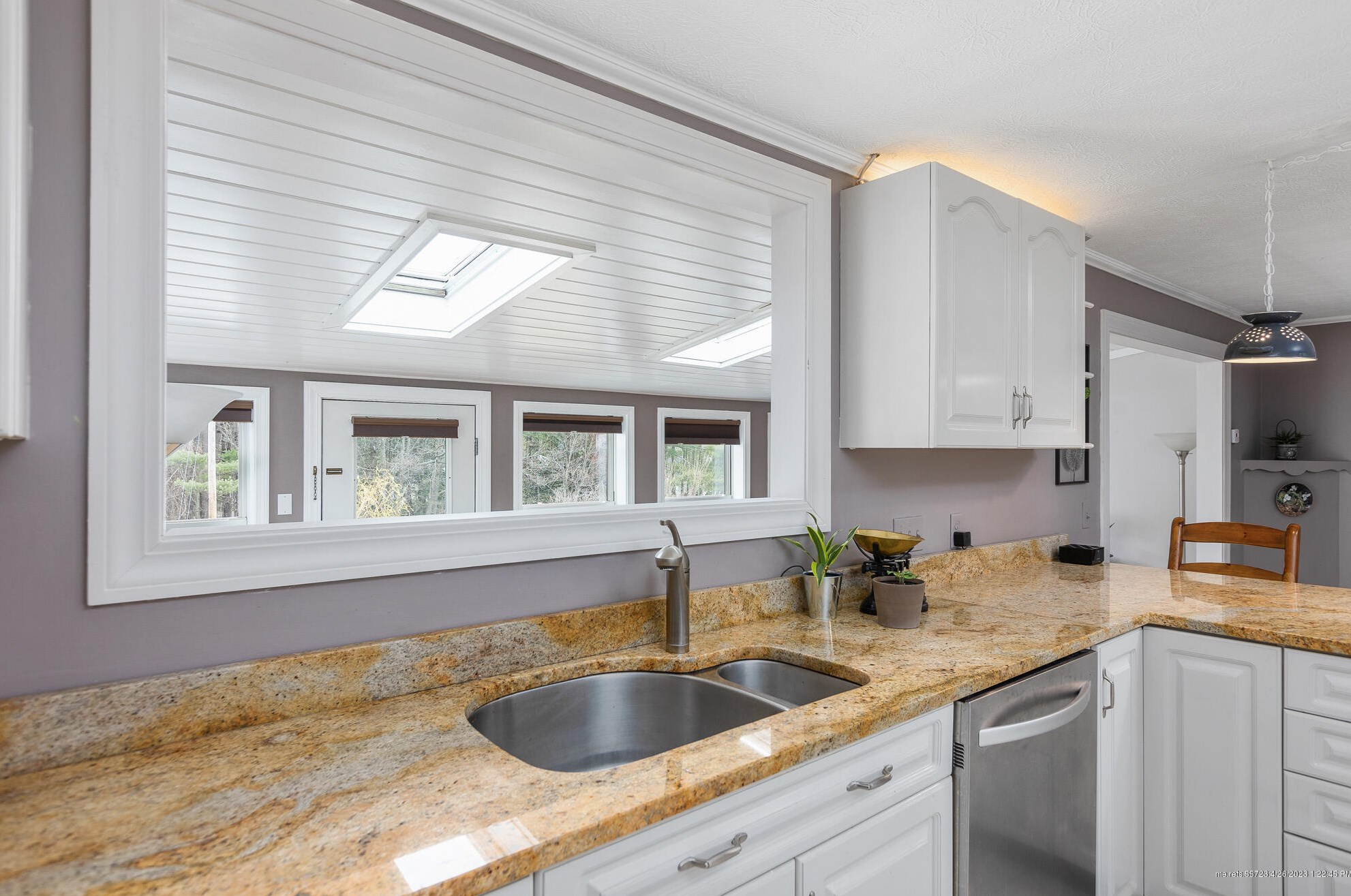 48 Alice St, Portland ME  04103-2214 exterior