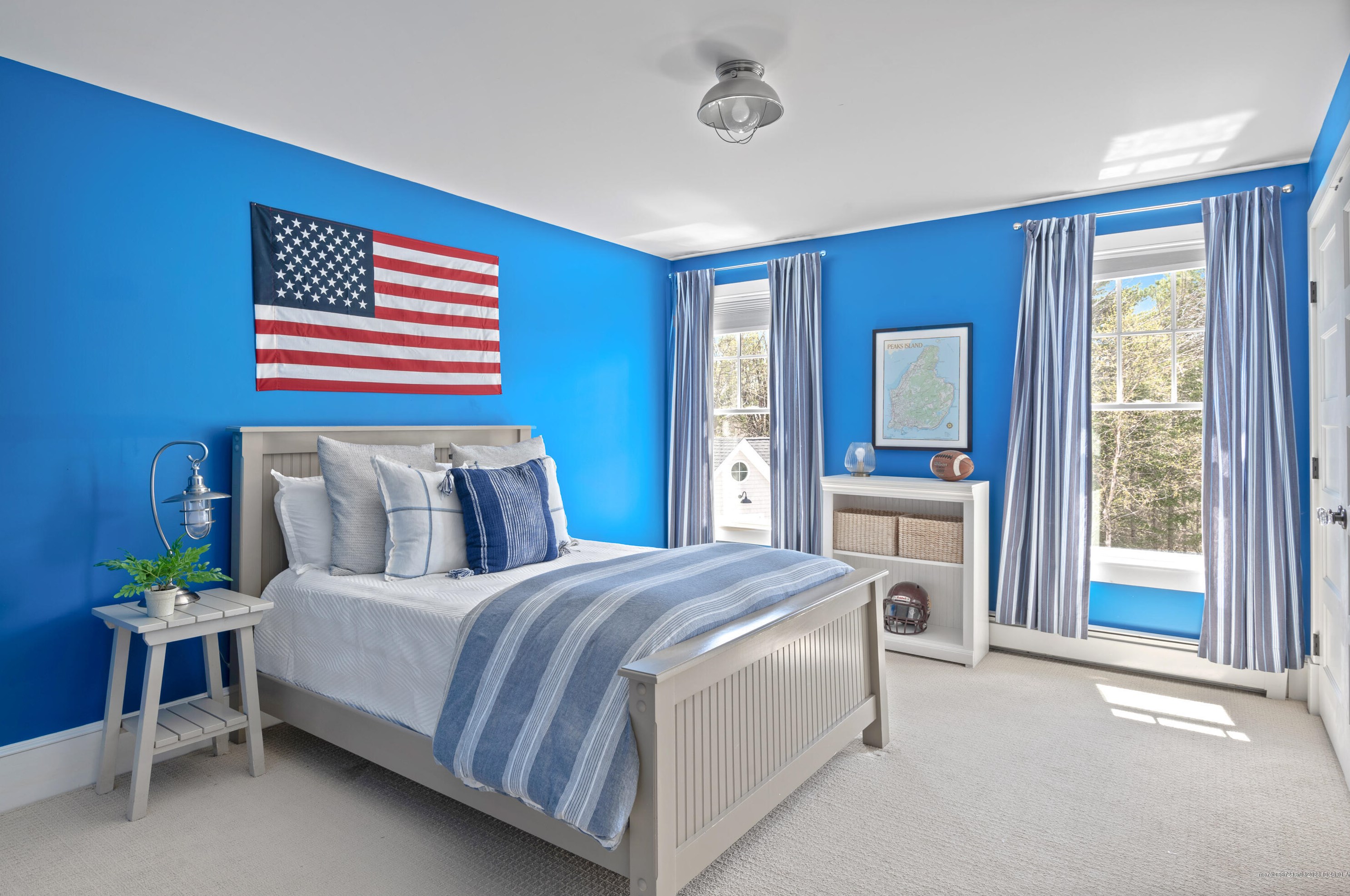 2 Cardinal Ln, Portland ME  04107-5123 exterior